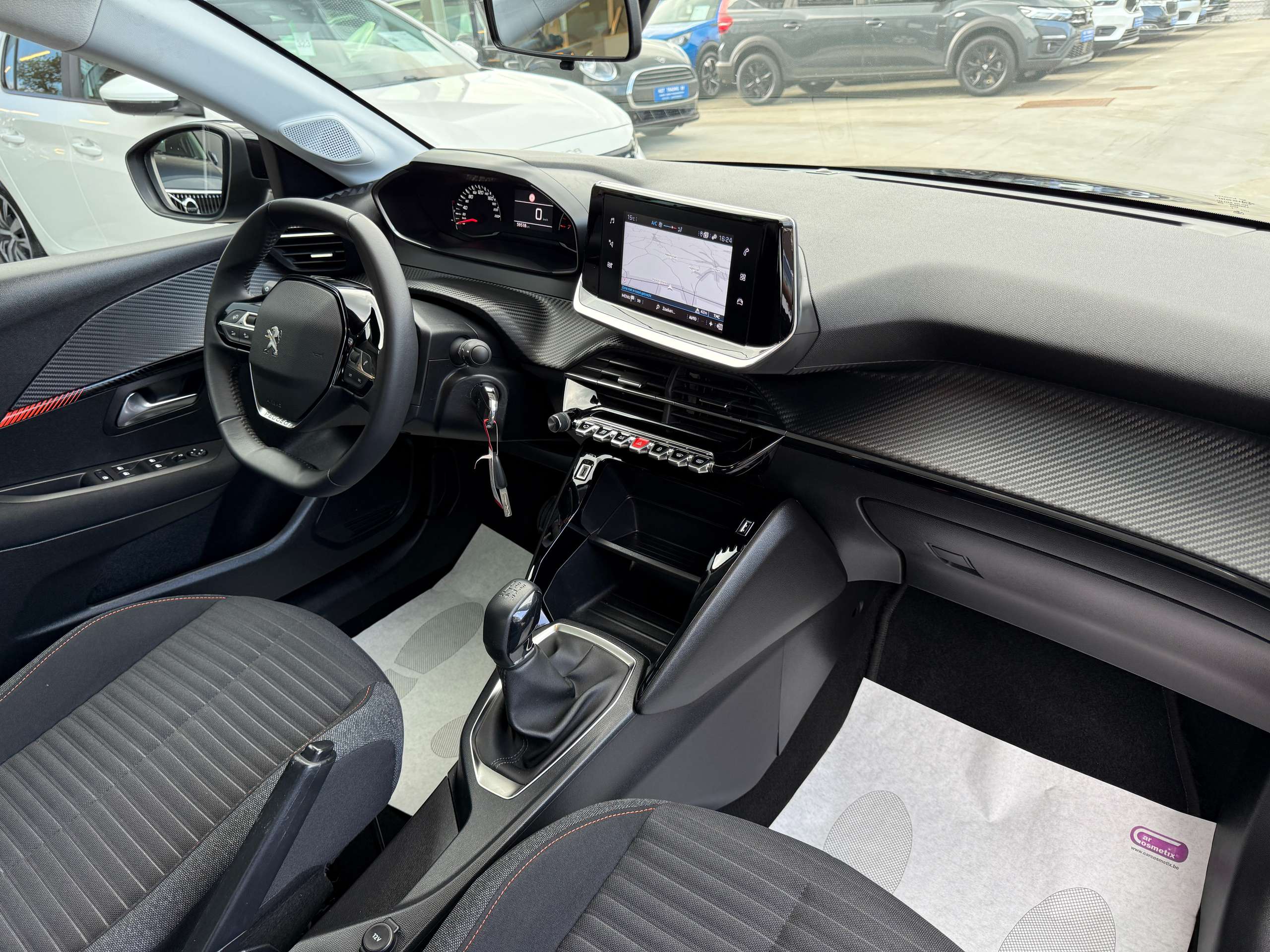 1dfe5d1e-da5f-4c01-880e-4c1ad8336c2727-peugeot-208-1-2i-full-led-navigatie-carplay-alu-bluetooth-pdc.jpg
