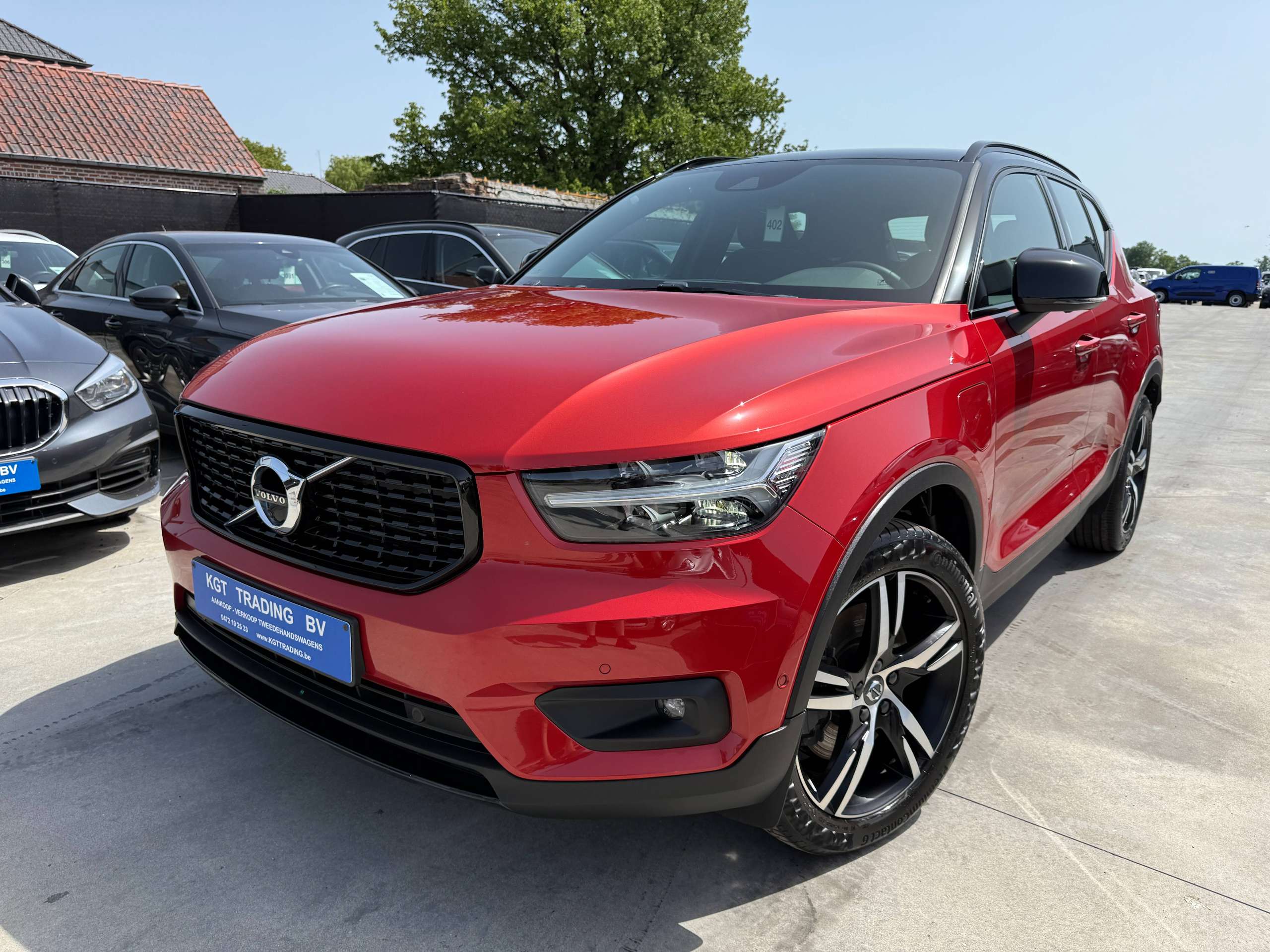 26fdc614-43e4-495b-b5fe-ee216efbca9c1-volvo-xc40-1-5-t4-r-design-hybride-360-camera-lane-assist-carplay-dab-leder.jpg