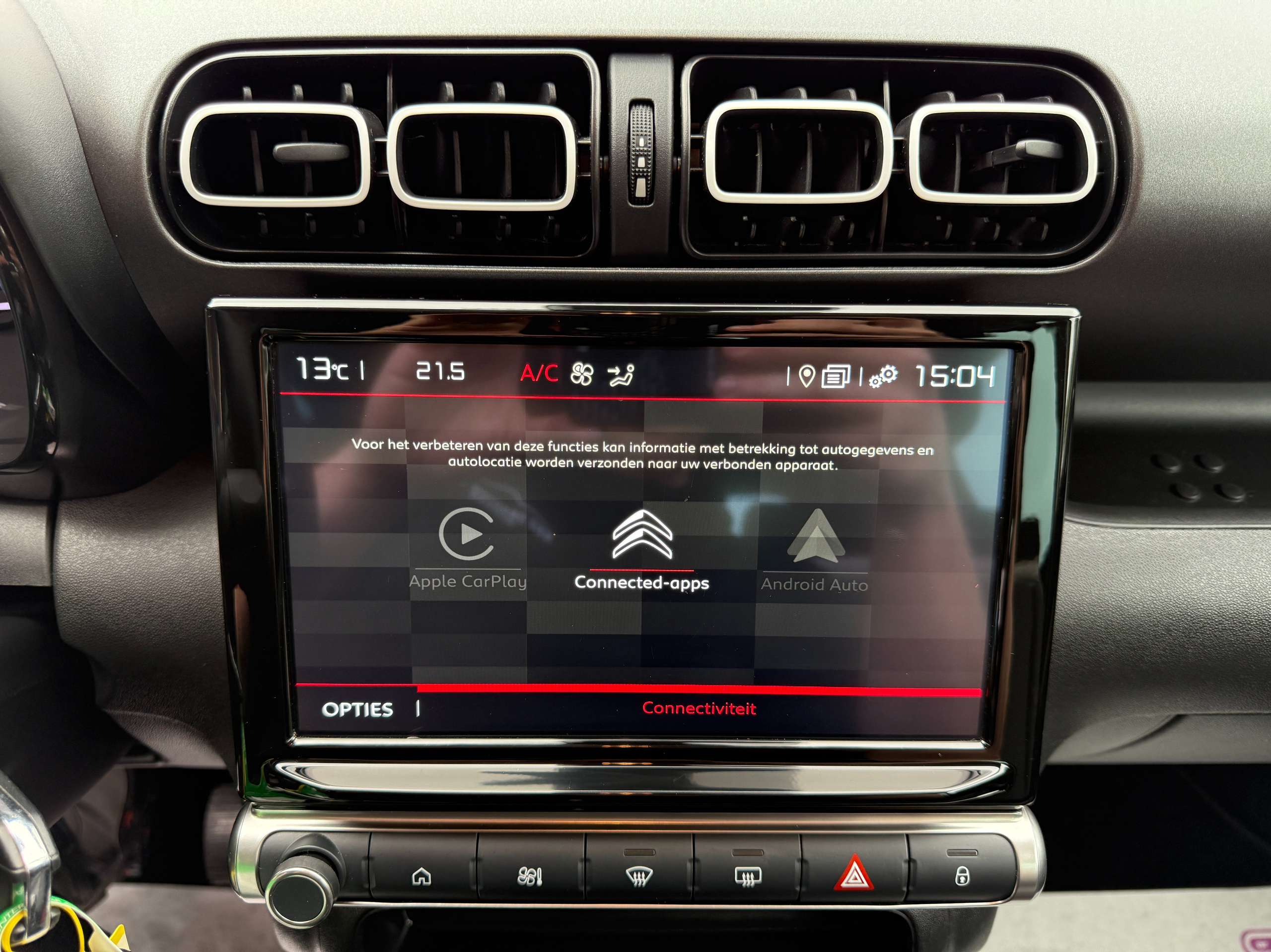 2e0630f2-e737-437f-9181-db7269a7335f20-citroen-c3-aircross-1-2i-110pk-facelift-full-led-navigatie-camera-carplay-pdc.jpg