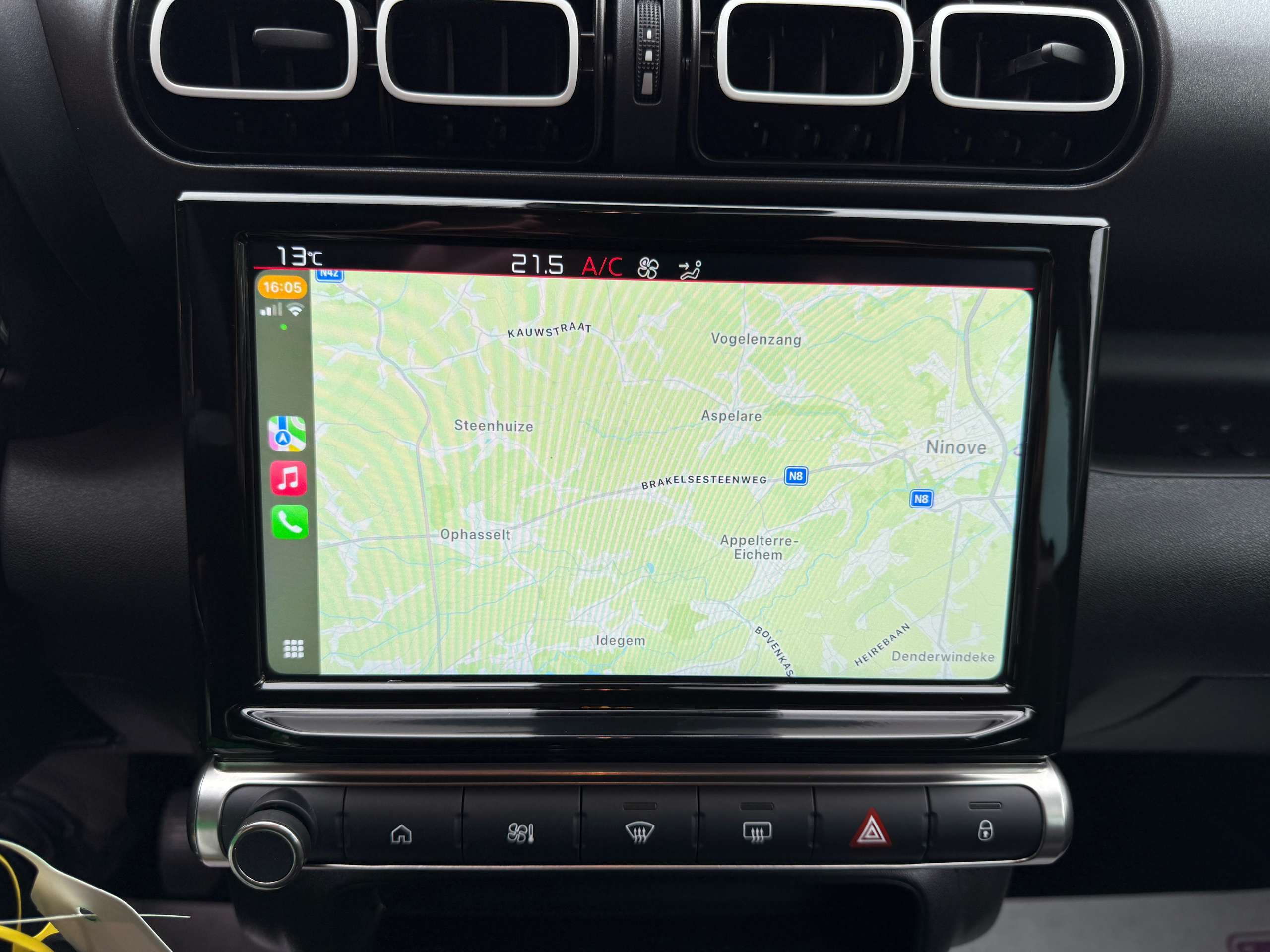 2e0630f2-e737-437f-9181-db7269a7335f24-citroen-c3-aircross-1-2i-110pk-facelift-full-led-navigatie-camera-carplay-pdc.jpg