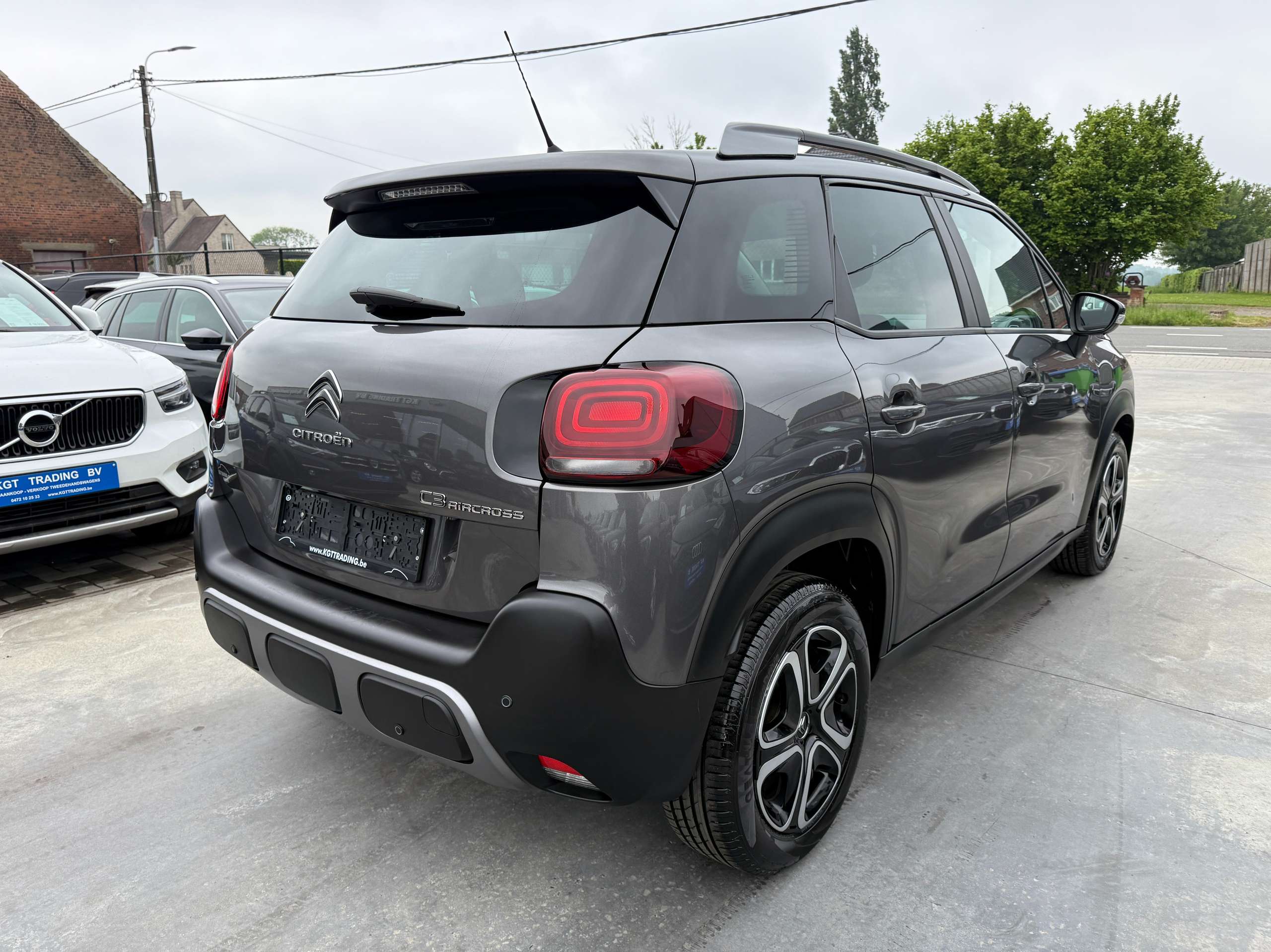 2e0630f2-e737-437f-9181-db7269a7335f5-citroen-c3-aircross-1-2i-110pk-facelift-full-led-navigatie-camera-carplay-pdc.jpg