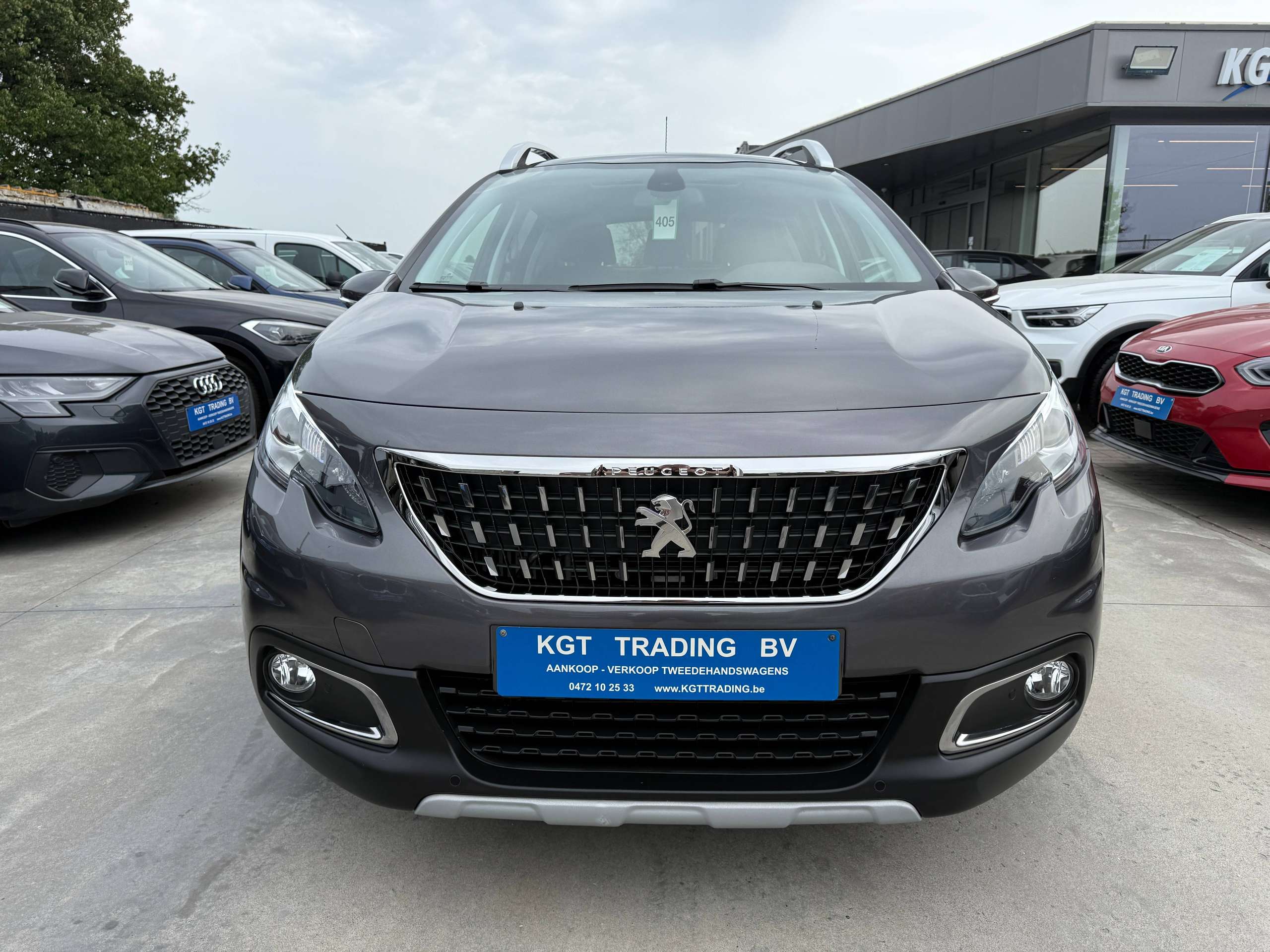 31200a23-f6b1-448b-9bd9-9a02b0b3865e2-peugeot-2008-1-2i-110pk-automaat-navigatie-leder-camera-pano-dak-carplay.jpg