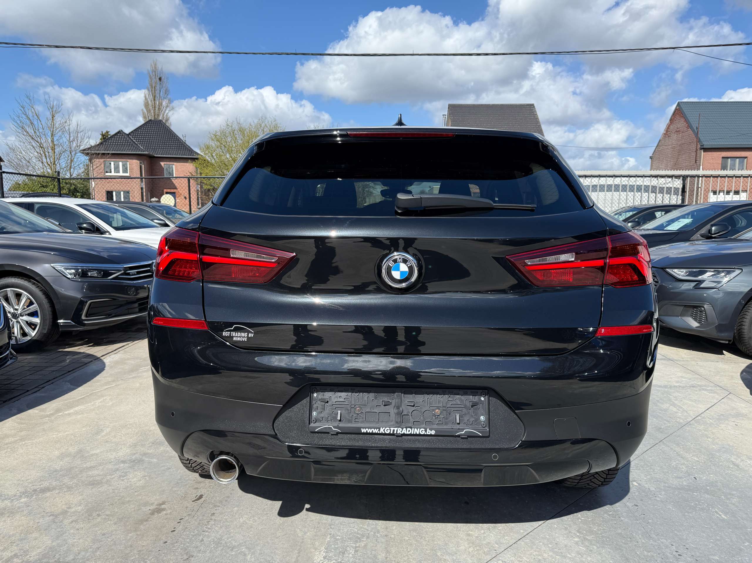 3181bf87-0ca2-436d-8a25-f38ca0207c1b6-bmw-x2-1-5i-136pk-automaat-navigatie-zetelverwarming-pdc.jpg