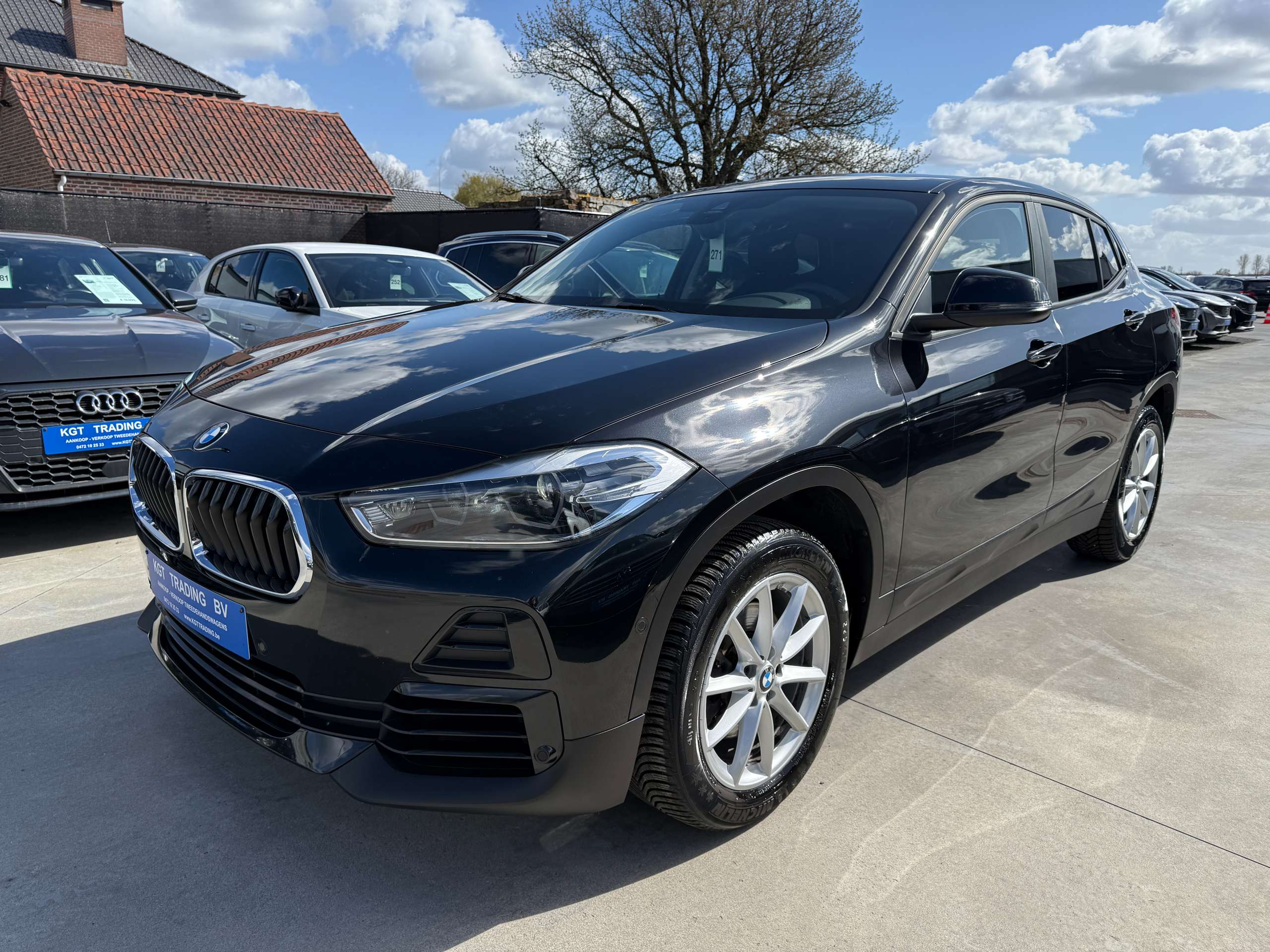 3181bf87-0ca2-436d-8a25-f38ca0207c1b9-bmw-x2-1-5i-136pk-automaat-navigatie-zetelverwarming-pdc.jpg