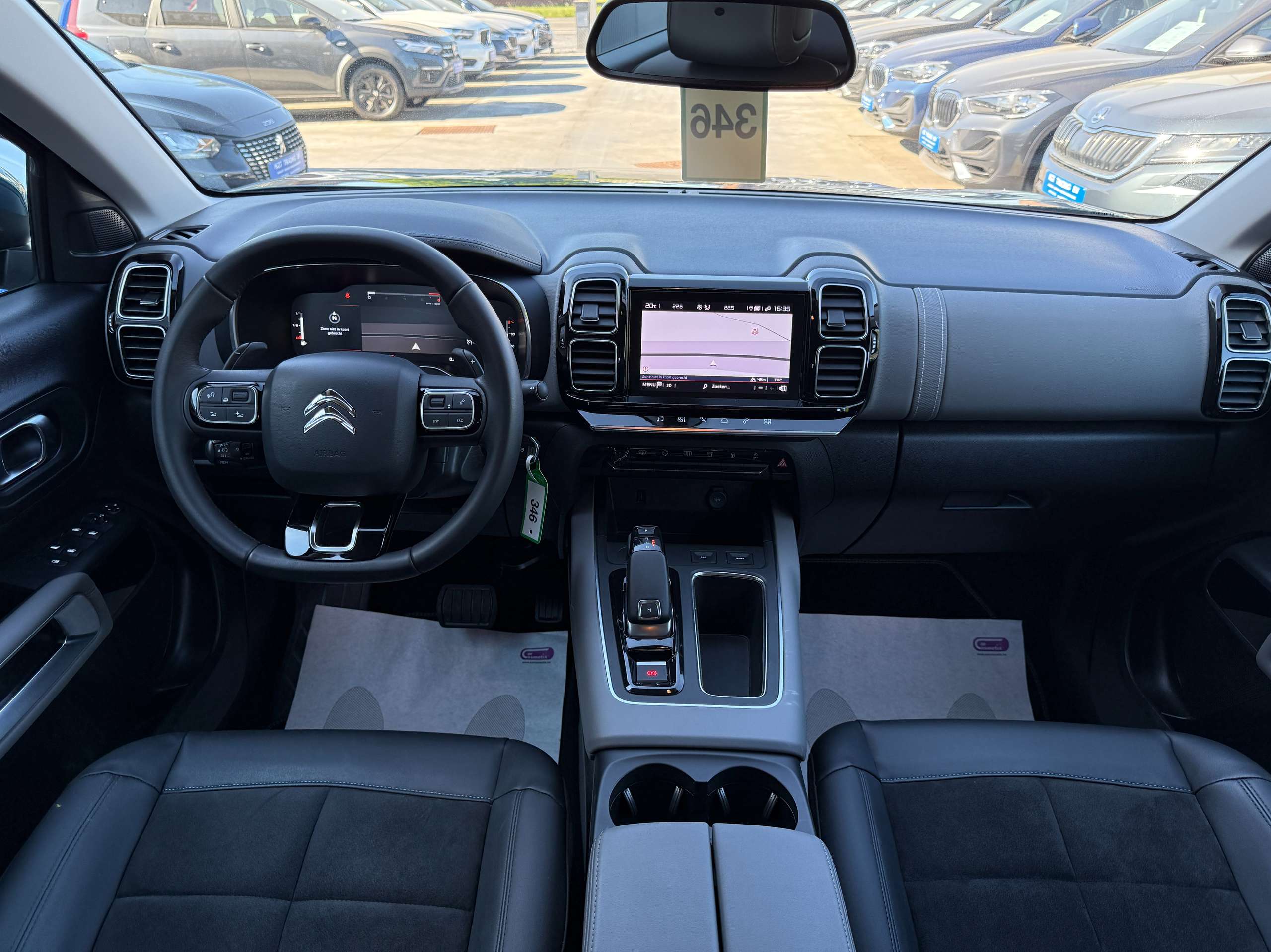 3697a136-e0d7-420b-a00b-4c6e42b9b2ac30-citroen-c5-aircross-1-2i-130pk-automaat-navigatie-leder-camera-carplay-led-alu.jpg