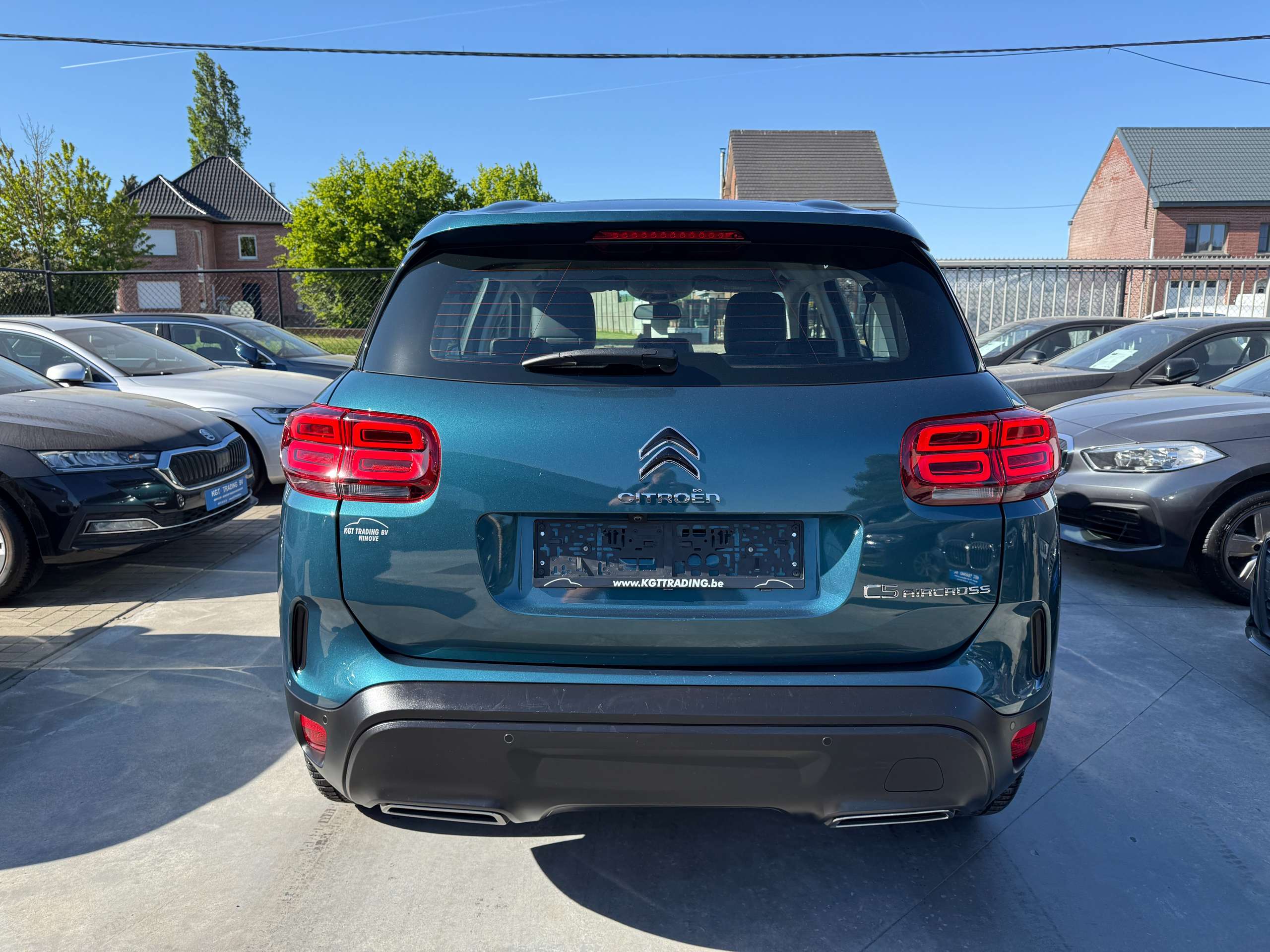 3697a136-e0d7-420b-a00b-4c6e42b9b2ac6-citroen-c5-aircross-1-2i-130pk-automaat-navigatie-leder-camera-carplay-led-alu.jpg