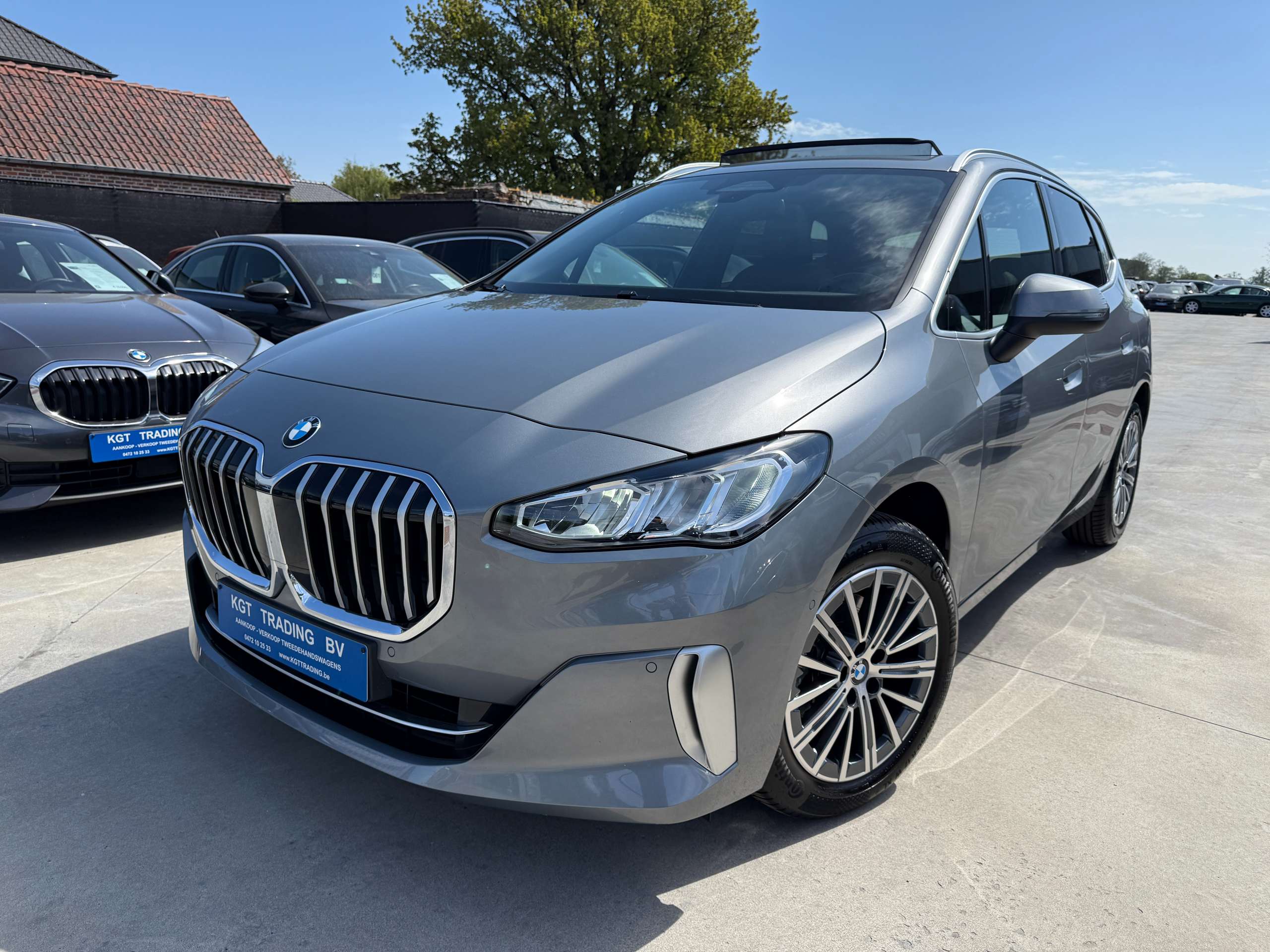 4b309a28-684a-4697-a31e-f3d713dfde301-bmw-218-i-automaat-active-tourer-zwart-leder-opendak-camera-carplay.jpg