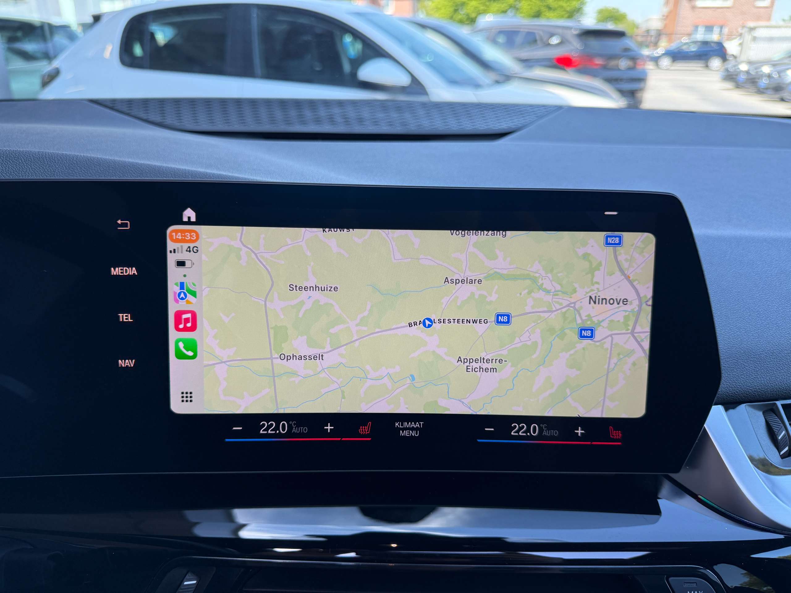 4b309a28-684a-4697-a31e-f3d713dfde3028-bmw-218-i-automaat-active-tourer-zwart-leder-opendak-camera-carplay.jpg