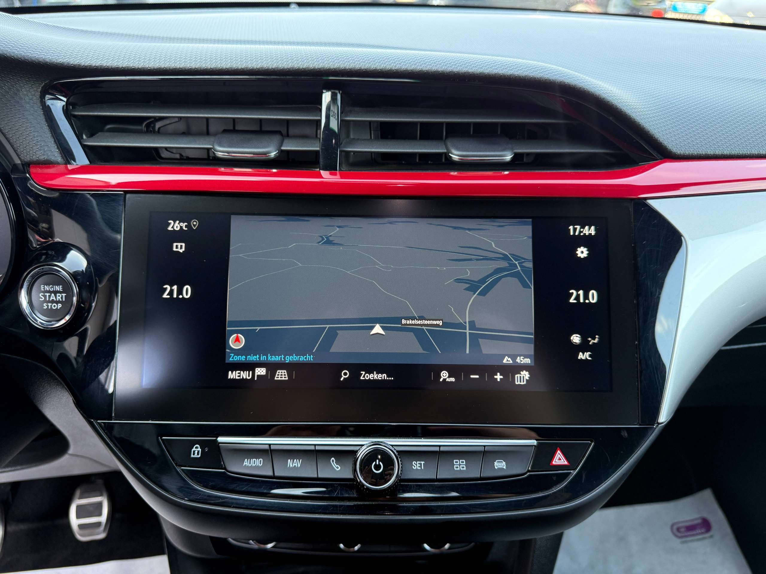 58283251-b2a1-4fdf-b5f0-c9f1727778c119-opel-corsa-1-2i-turbo-100pk-gs-line-navigatie-sportzetels-camera-carplay-pdc.jpg