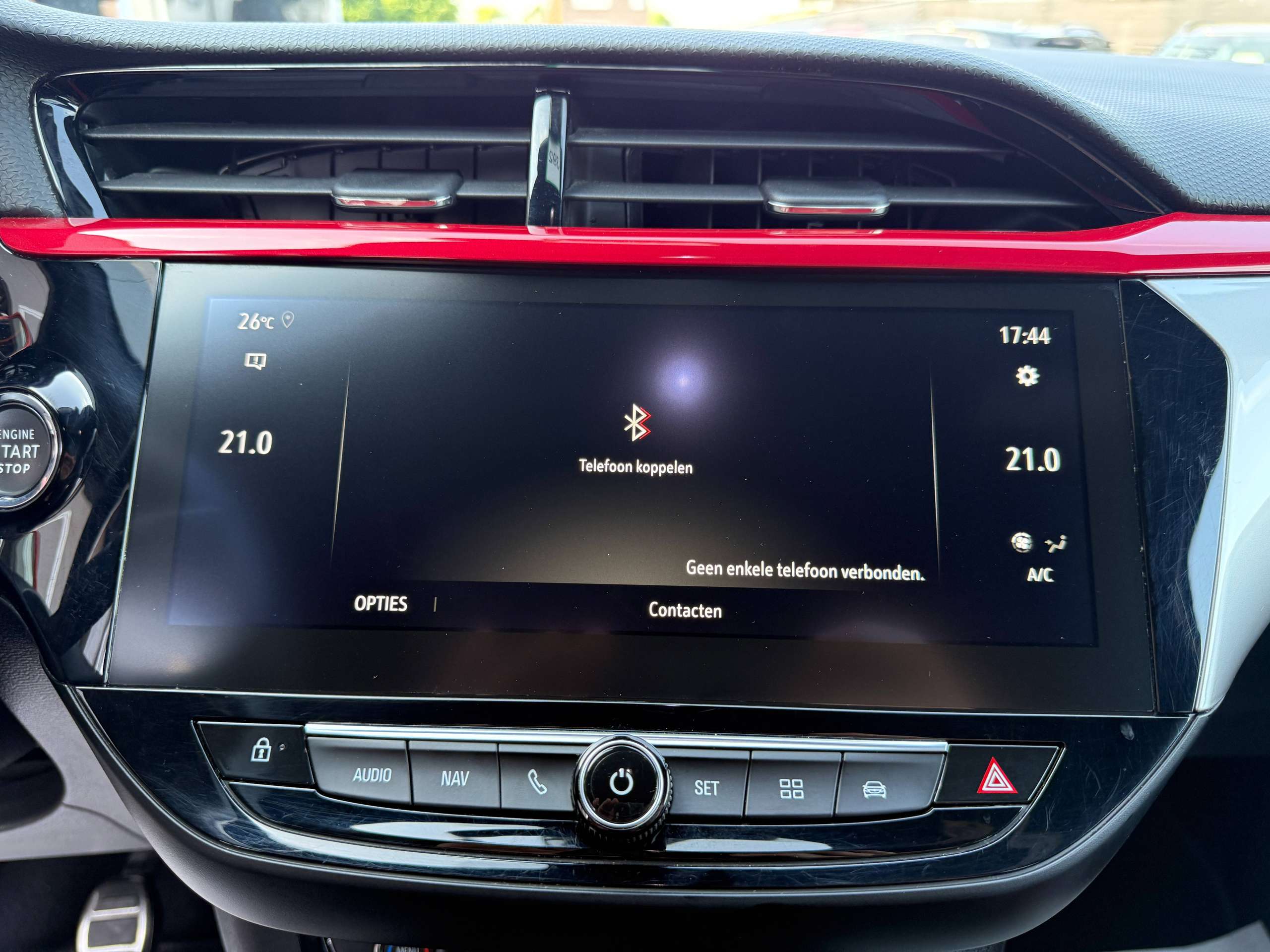 58283251-b2a1-4fdf-b5f0-c9f1727778c122-opel-corsa-1-2i-turbo-100pk-gs-line-navigatie-sportzetels-camera-carplay-pdc.jpg