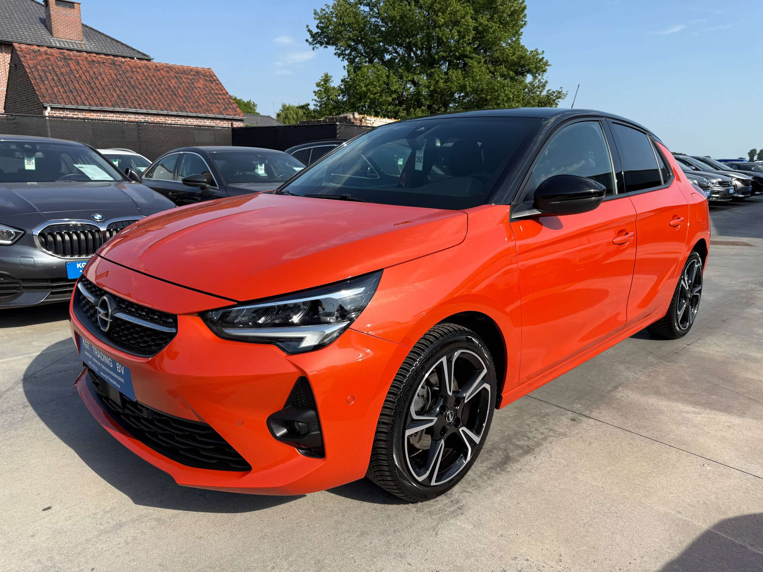 58283251-b2a1-4fdf-b5f0-c9f1727778c19-opel-corsa-1-2i-turbo-100pk-gs-line-navigatie-sportzetels-camera-carplay-pdc.jpg