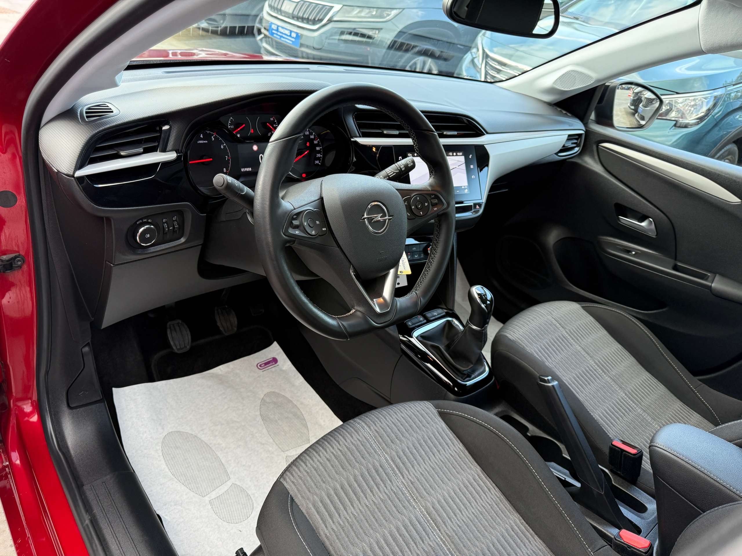 5a044244-5d6b-4c95-a30d-98389700c04911-opel-corsa-1-2i-5-deurs-navigatie-camera-carplay-pdc-alu-dab.jpg