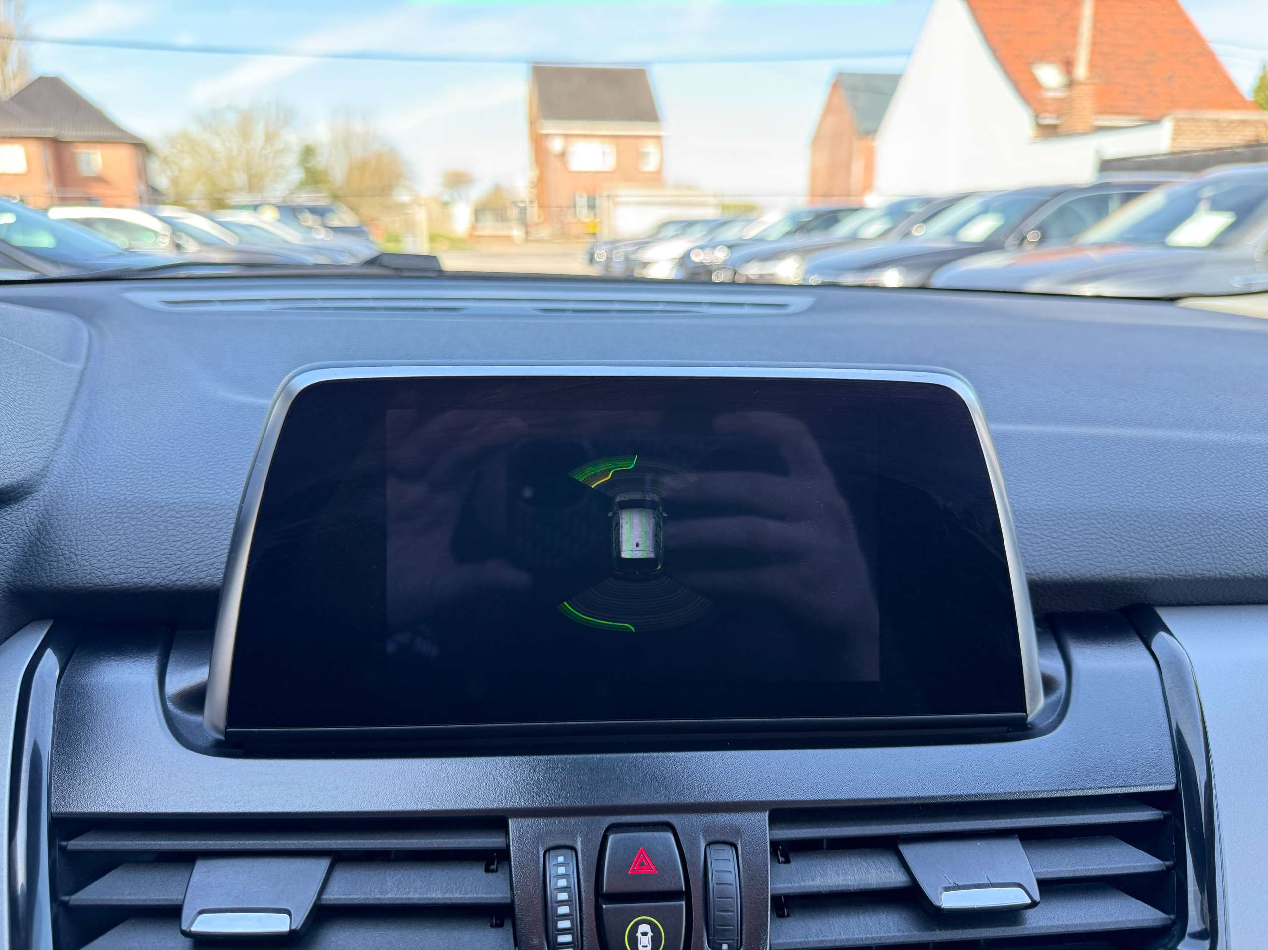 6067344e-83b5-4501-b543-e2d0139e6ecd22-bmw-216-da-gran-tourer-automaat-full-led-navi-dab-pdc-alu.jpg