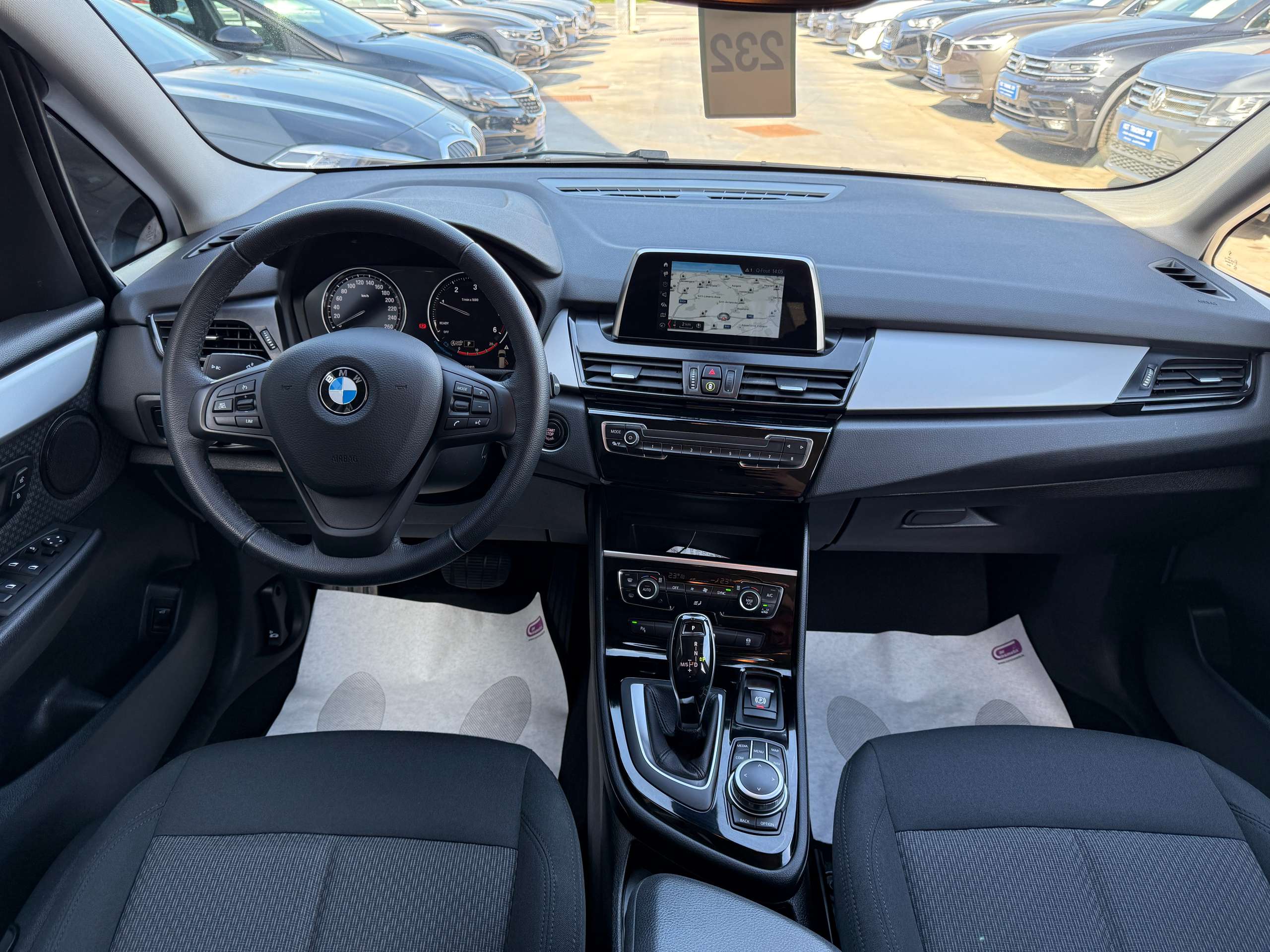 6067344e-83b5-4501-b543-e2d0139e6ecd28-bmw-216-da-gran-tourer-automaat-full-led-navi-dab-pdc-alu.jpg