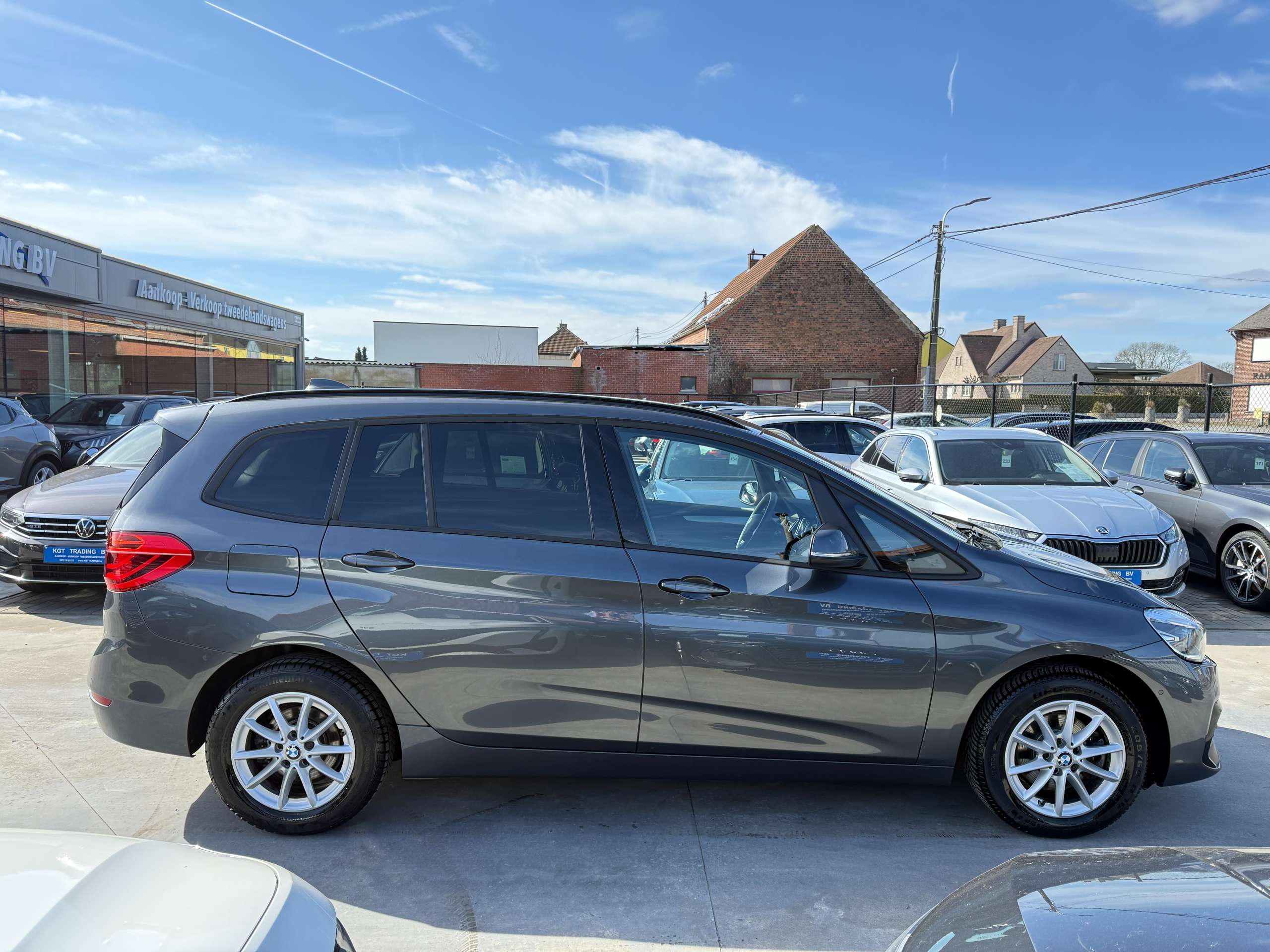 6067344e-83b5-4501-b543-e2d0139e6ecd4-bmw-216-da-gran-tourer-automaat-full-led-navi-dab-pdc-alu.jpg