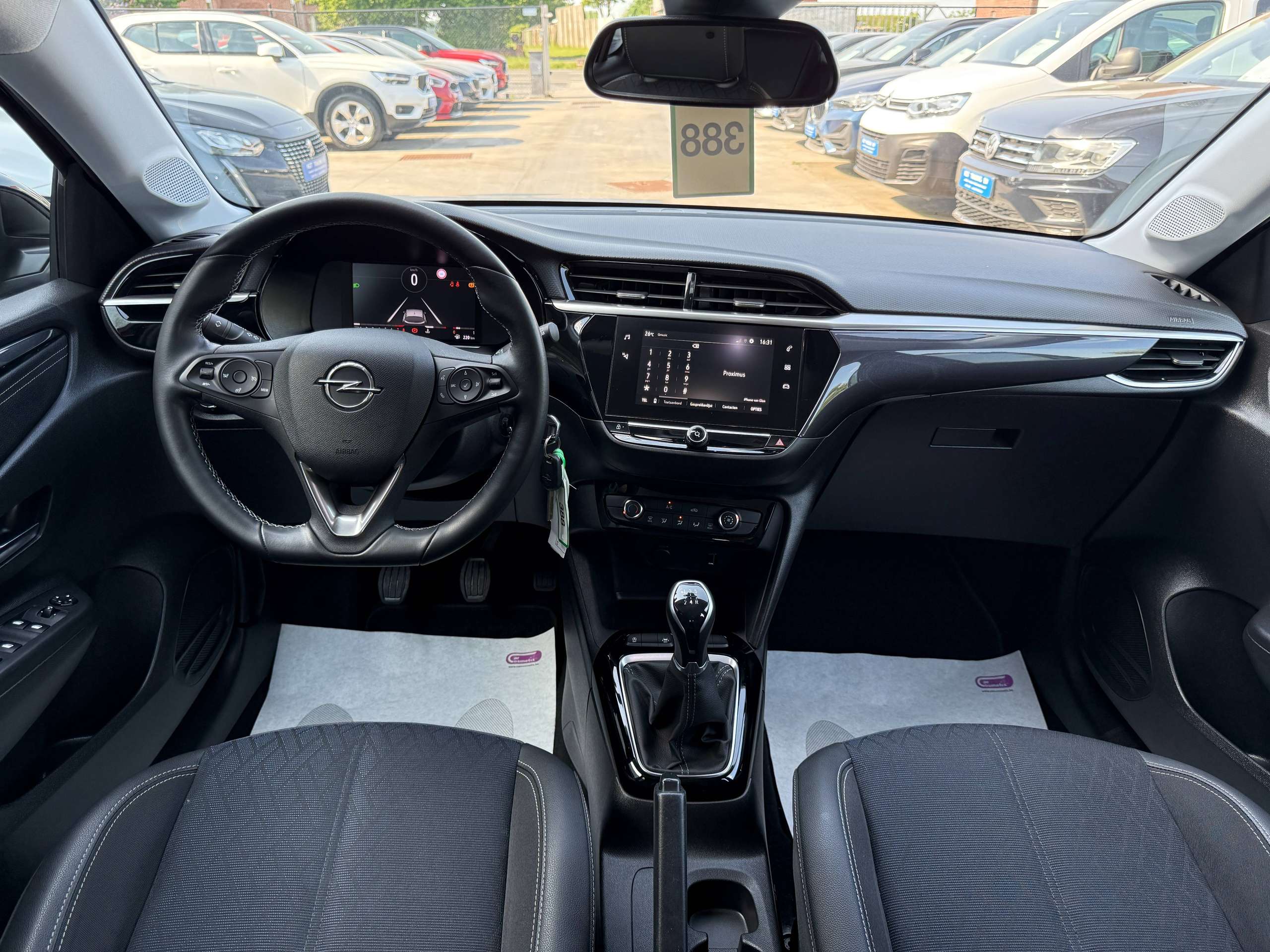 676bd585-6d82-4322-90e7-0f26b82c79a030-opel-corsa-1-2i-elegance-full-led-carplay-virtual-camera-alu-bluetooth.jpg