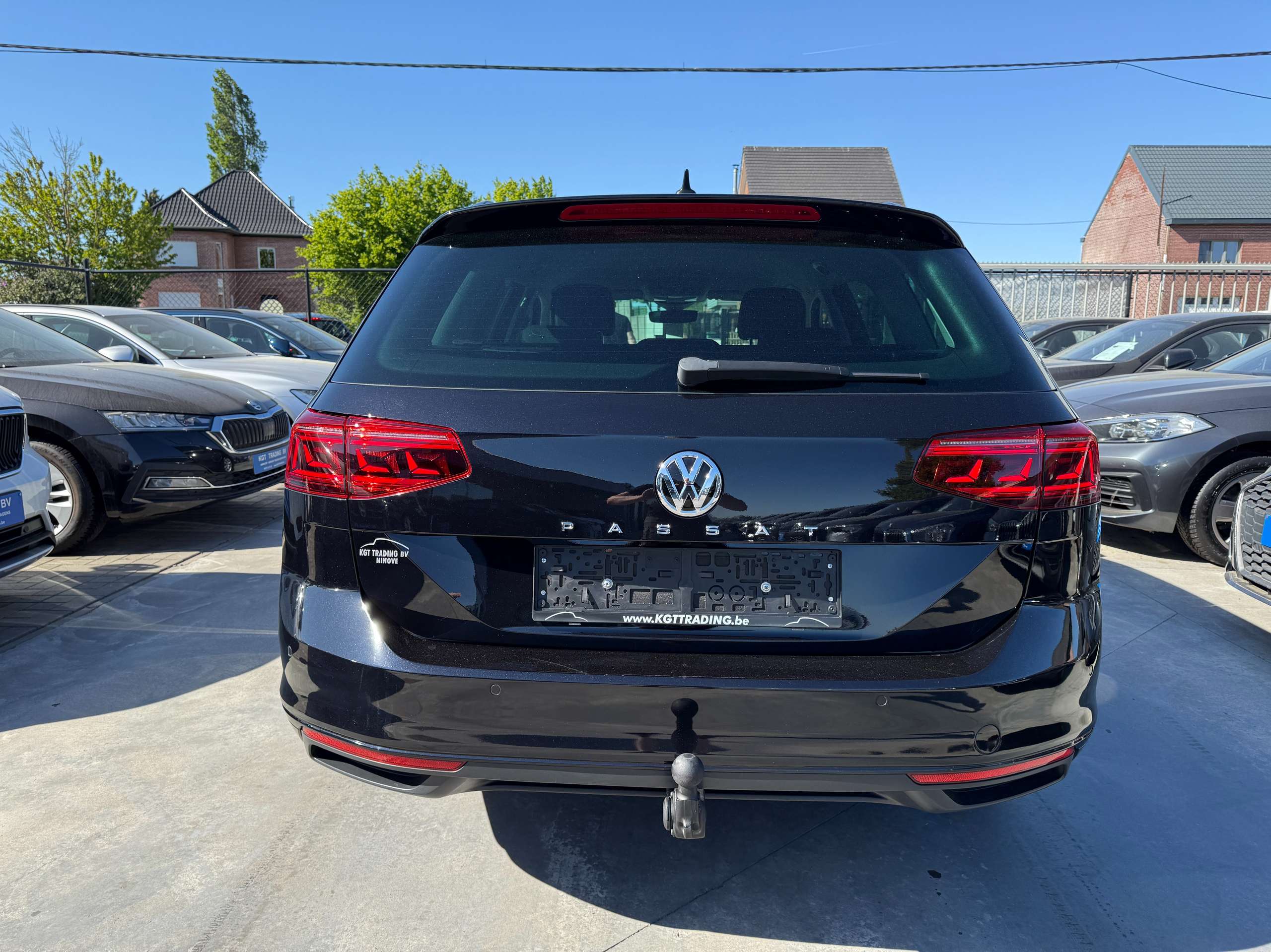 7d731be0-ad96-417e-8709-421d38f5f12e6-volkswagen-passat-variant-1-6-tdi-dsg-automaat-full-led-navigatie-trekhaak-carplay.jpg