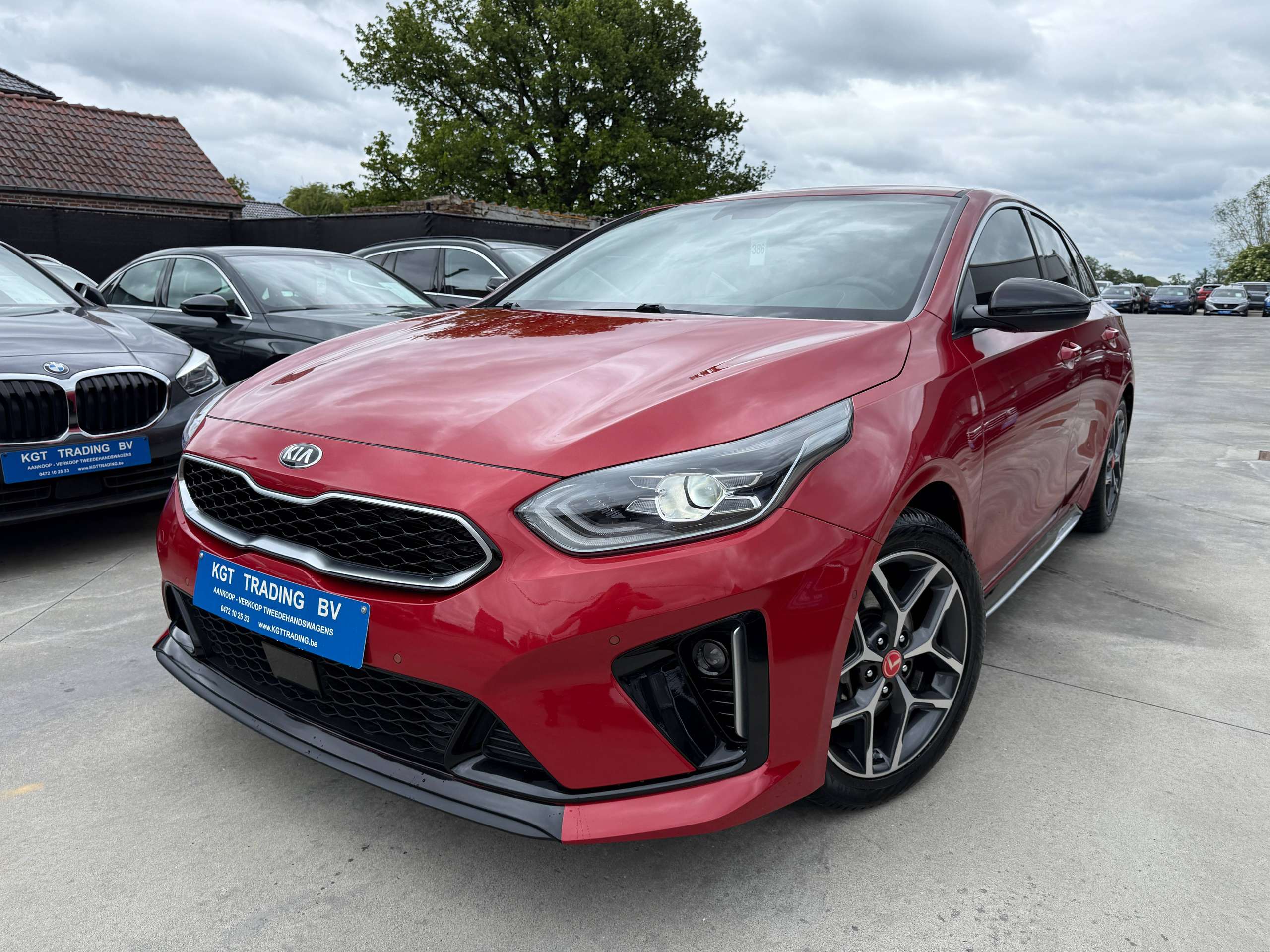 9ea732dd-32a9-451a-b068-a28474bbbe521-kia-proceed-pro_ceed-1-6-crdi-gt-line-automaat-navigatie-leder-xenon-camera-carplay.jpg