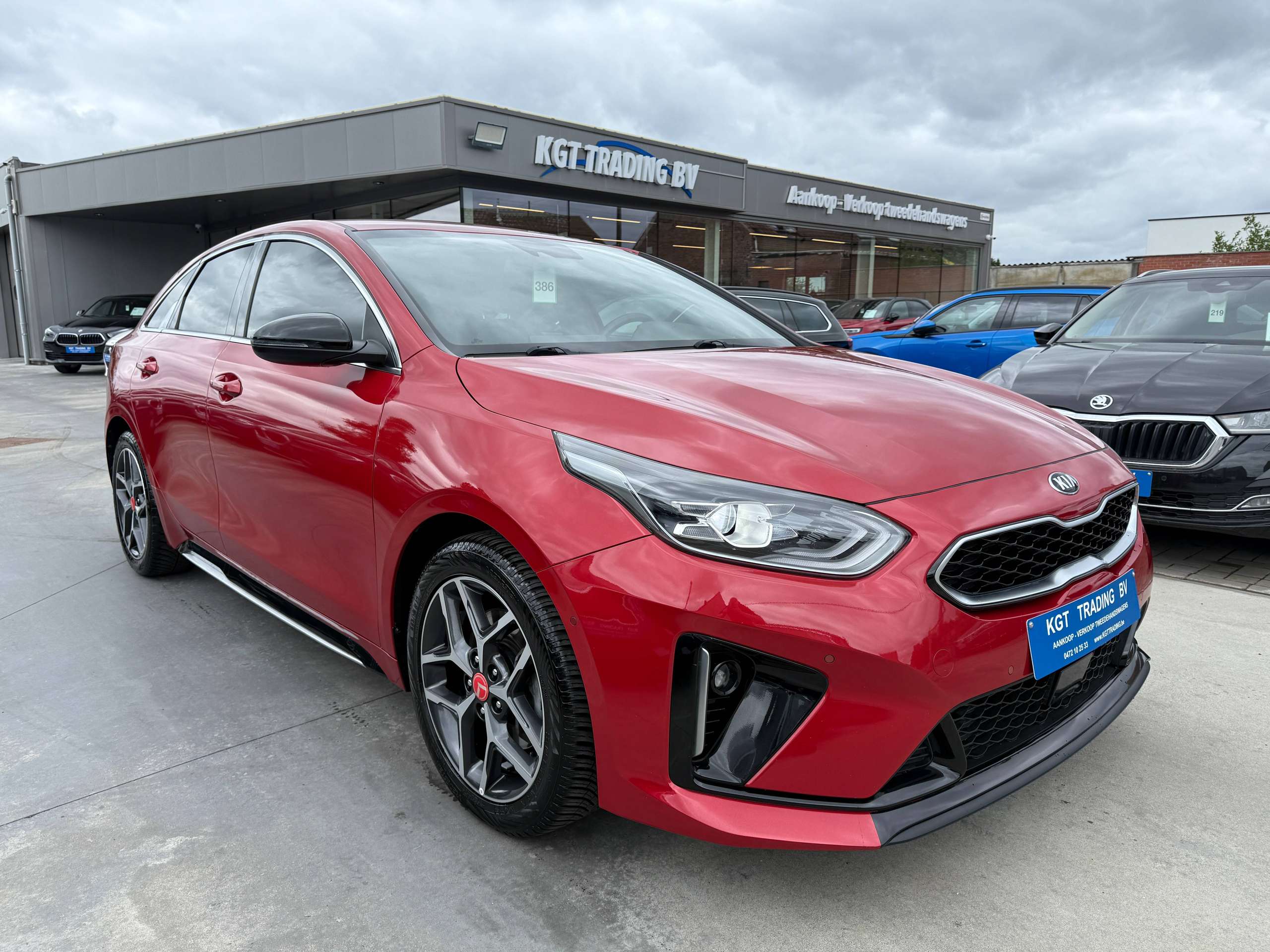 9ea732dd-32a9-451a-b068-a28474bbbe523-kia-proceed-pro_ceed-1-6-crdi-gt-line-automaat-navigatie-leder-xenon-camera-carplay.jpg