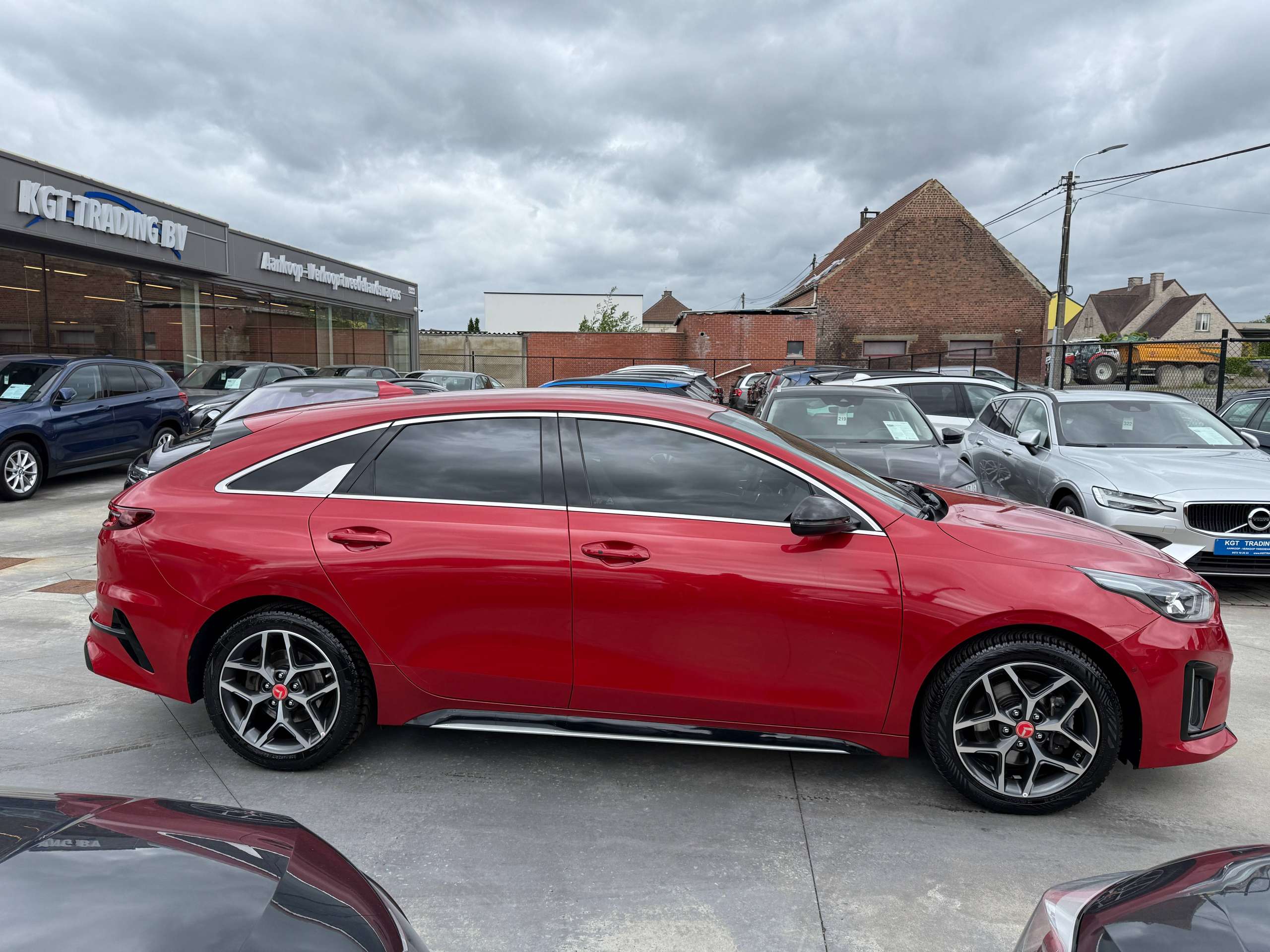 9ea732dd-32a9-451a-b068-a28474bbbe524-kia-proceed-pro_ceed-1-6-crdi-gt-line-automaat-navigatie-leder-xenon-camera-carplay.jpg