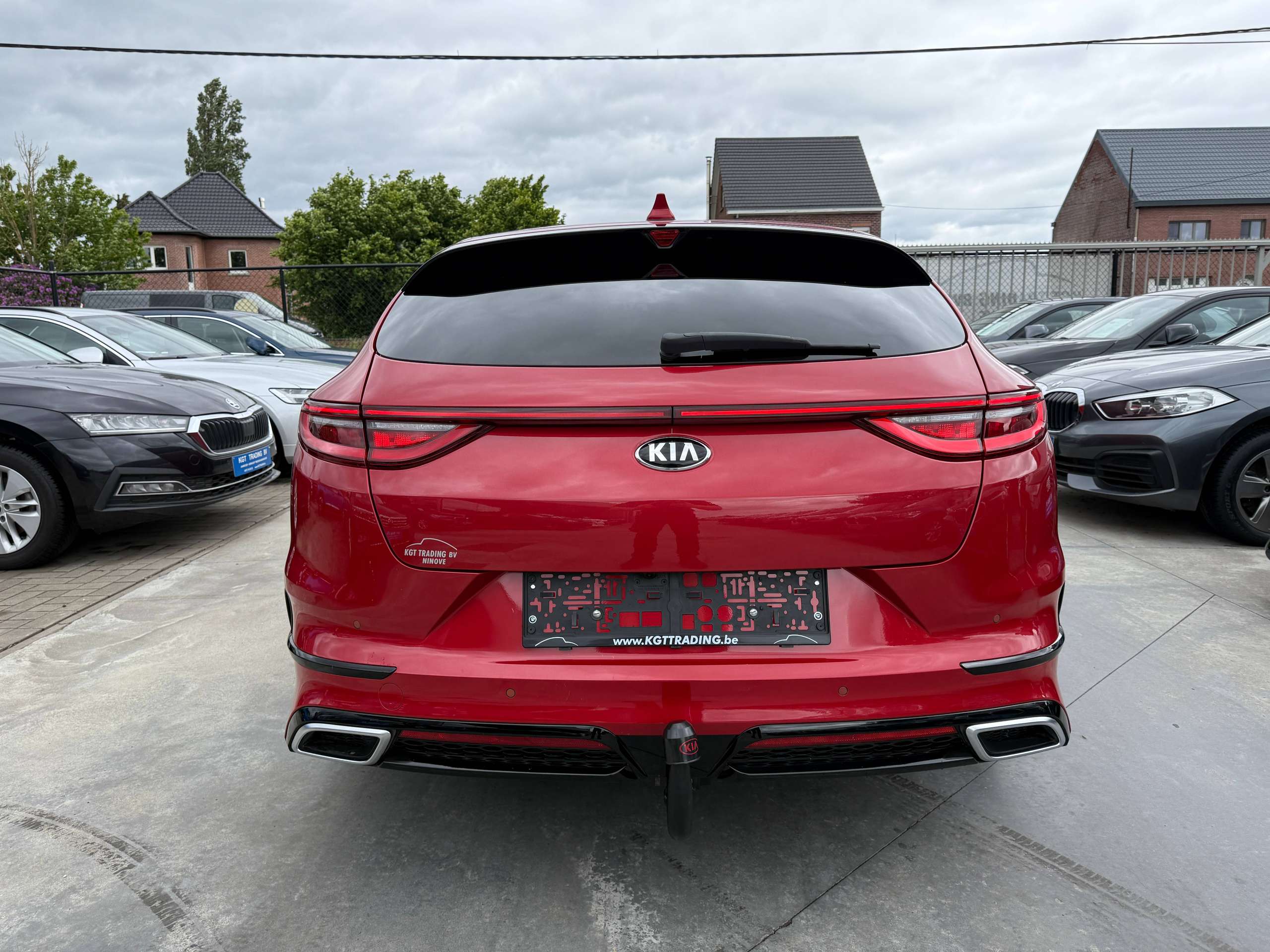 9ea732dd-32a9-451a-b068-a28474bbbe526-kia-proceed-pro_ceed-1-6-crdi-gt-line-automaat-navigatie-leder-xenon-camera-carplay.jpg