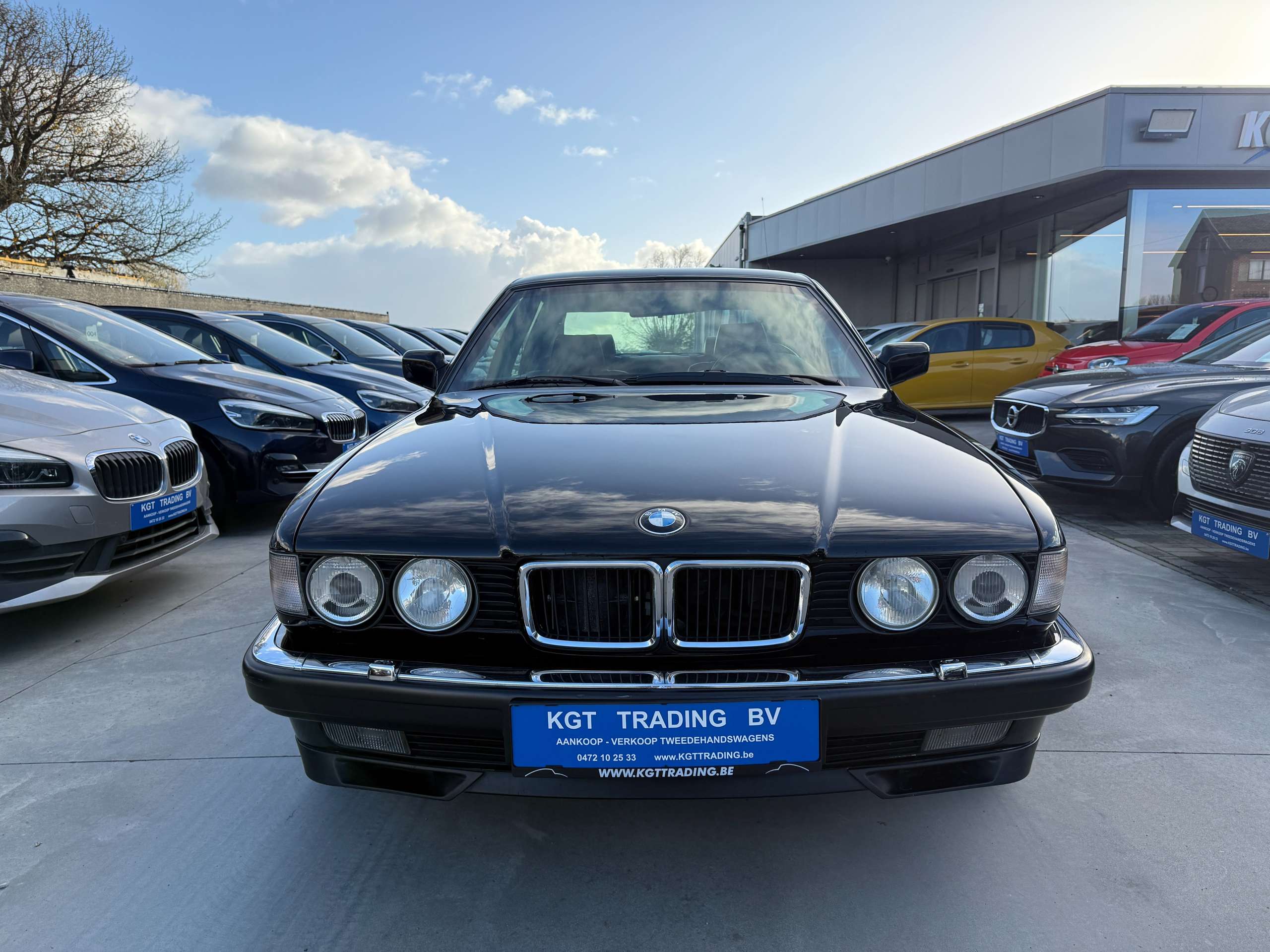 adbb8c4d-3f74-4996-8186-5c5e95e6450c2-bmw-750-il-oldtimer-b6-gepantserd-unieke-staatslimousine.jpg