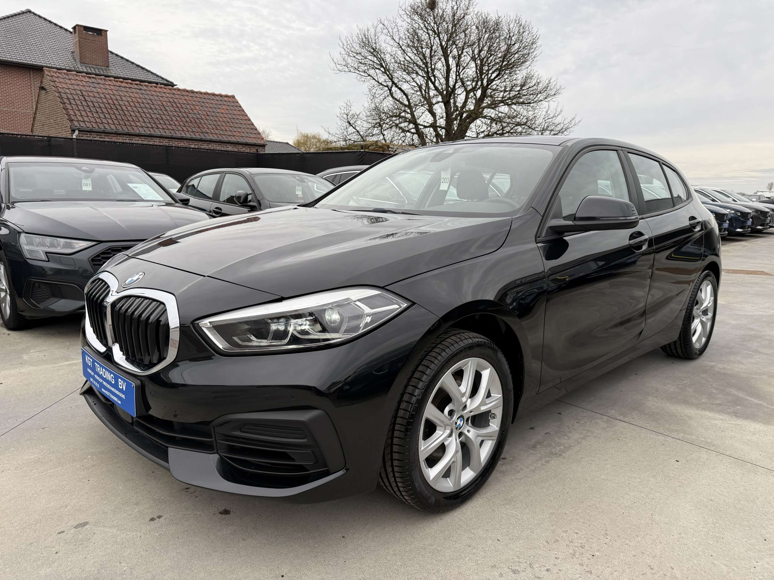 cfa535cd-d7be-4c0c-9a23-d6363453bae79-bmw-116-i-full-led-navigatie-carplay-dab-bluetooth-pdc-alu.jpg