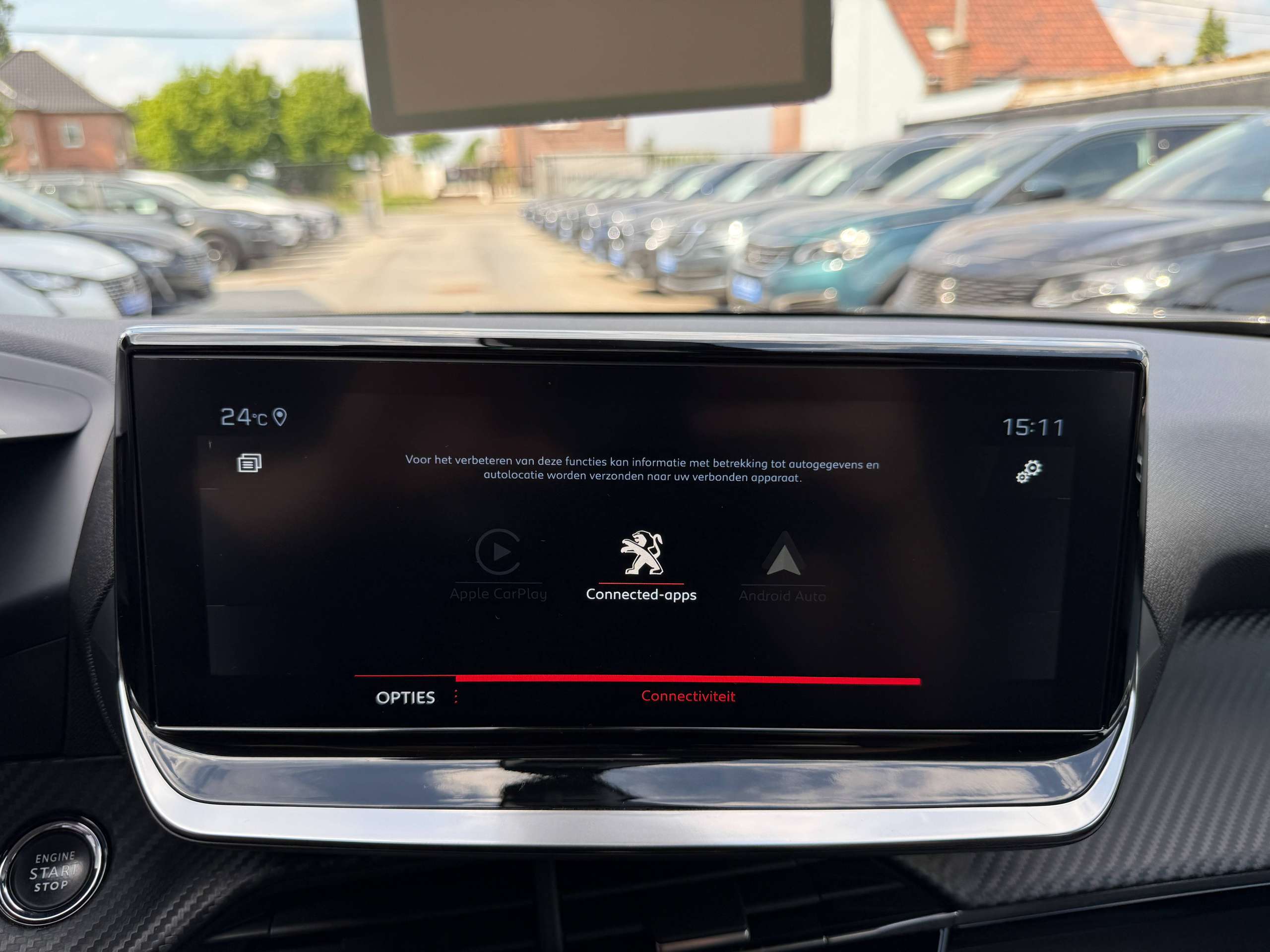 daf3a78d-541e-4ada-9df2-6c32a7a4316420-peugeot-2008-1-2i-130pk-allure-navigatie-camera-leder-carplay-full-led-lane-assist.jpg