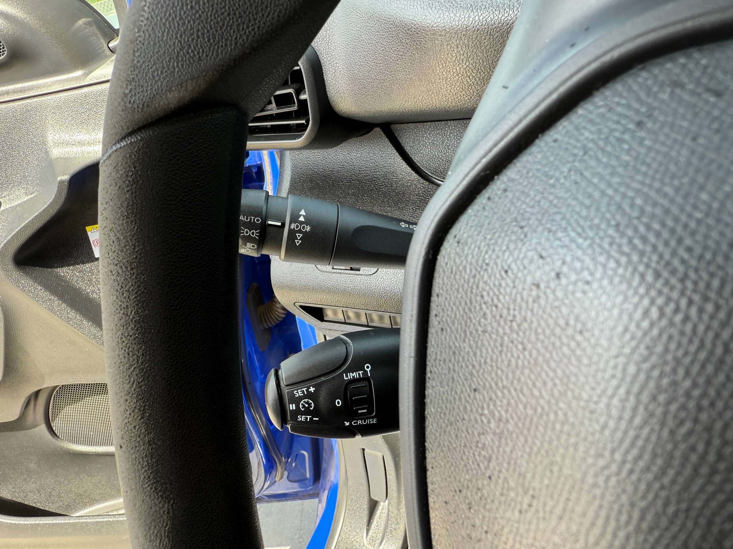 e73924c2-ae52-4484-b188-52774d63ec1a18-peugeot-partner-1-5-bluehdi-l2-3zit-navigatie-carplay-pdc-bluetooth-a-c.jpg