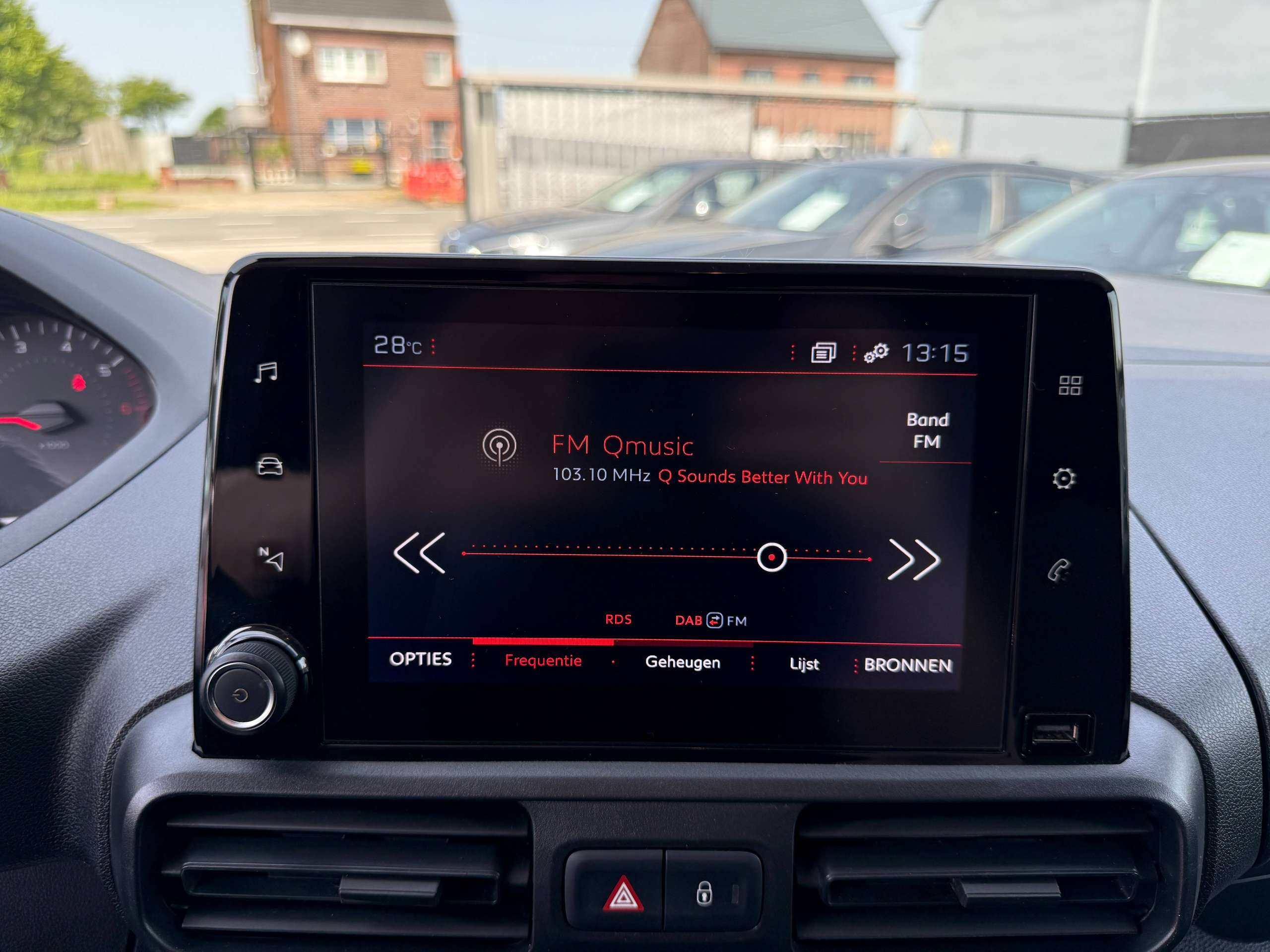e73924c2-ae52-4484-b188-52774d63ec1a23-peugeot-partner-1-5-bluehdi-l2-3zit-navigatie-carplay-pdc-bluetooth-a-c.jpg