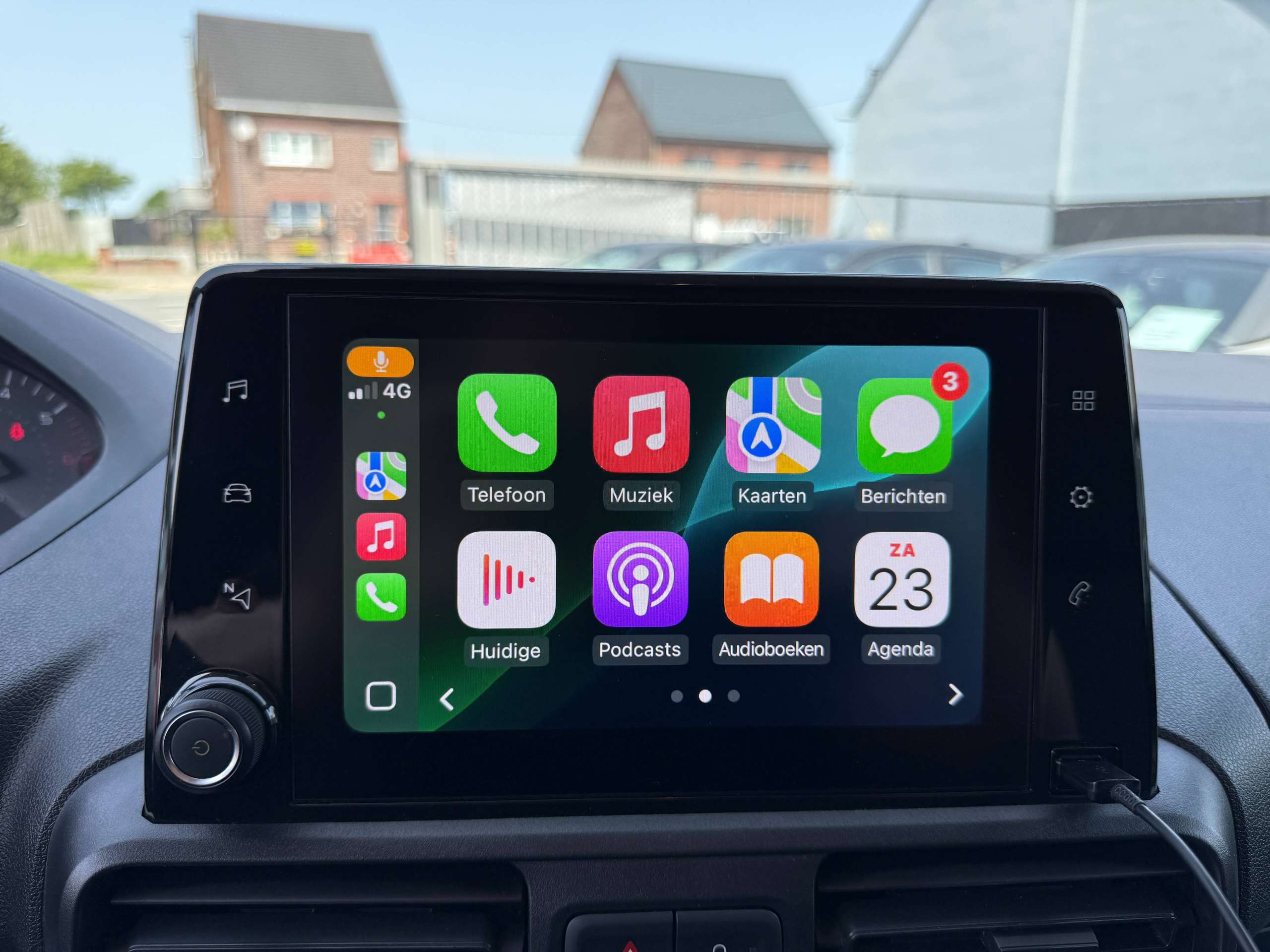 e73924c2-ae52-4484-b188-52774d63ec1a25-peugeot-partner-1-5-bluehdi-l2-3zit-navigatie-carplay-pdc-bluetooth-a-c.jpg