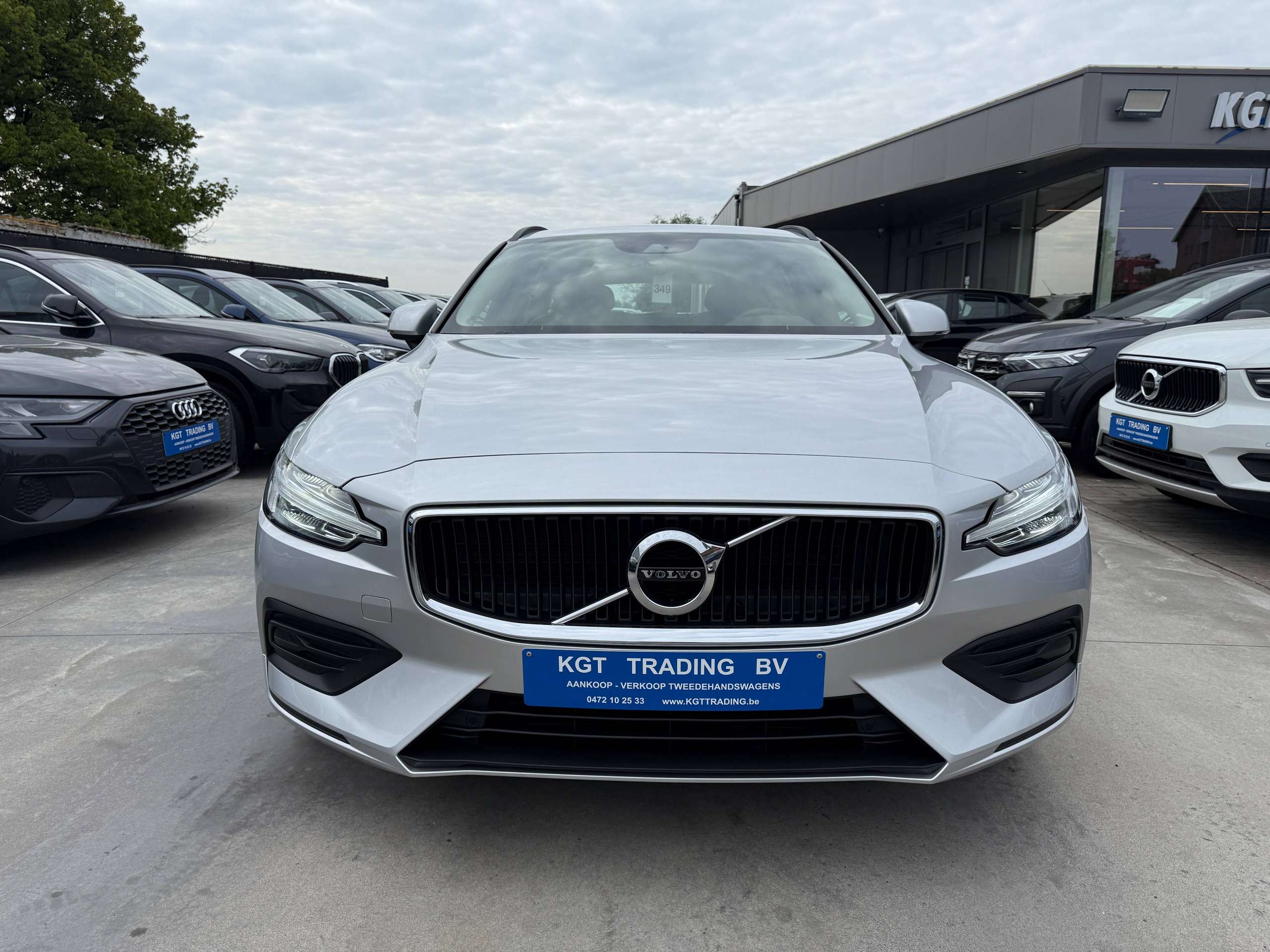 f32dae7c-1a87-4ef5-ae95-5df792e9a9b92-volvo-v60-2-0d3-150pk-navigatie-full-led-leder-carplay-pdc-bluetooth.jpg