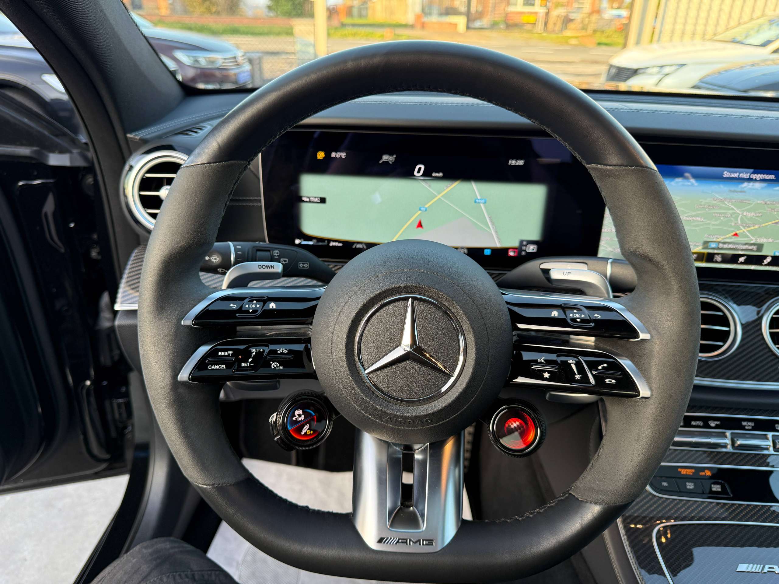 08faa77c-390a-4646-8a18-ad627580f83419-mercedes-benz-e-63-amg-s-4matic-full-carbon-burmester-360-cam-track-pack.jpg