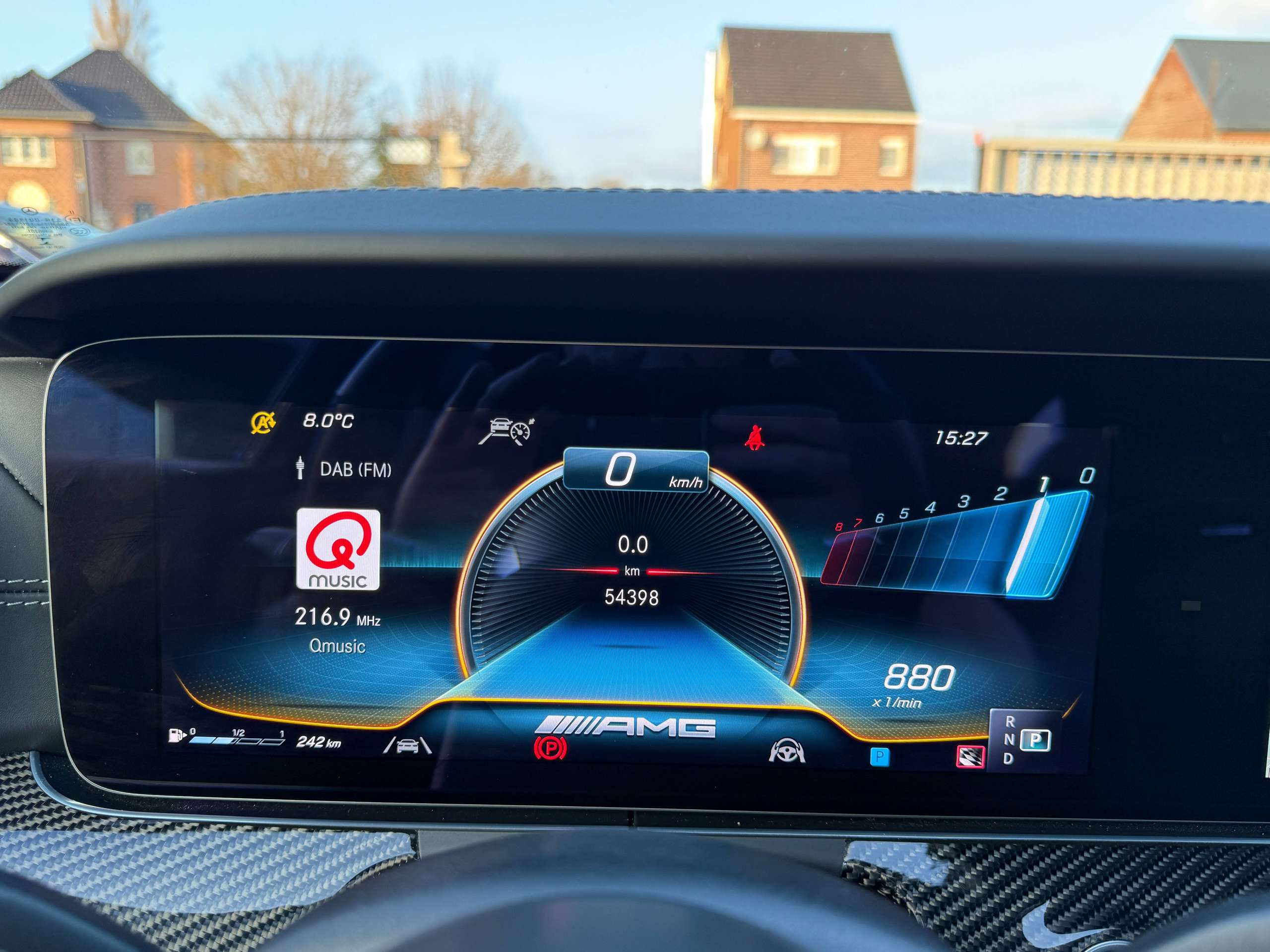 08faa77c-390a-4646-8a18-ad627580f83424-mercedes-benz-e-63-amg-s-4matic-full-carbon-burmester-360-cam-track-pack.jpg