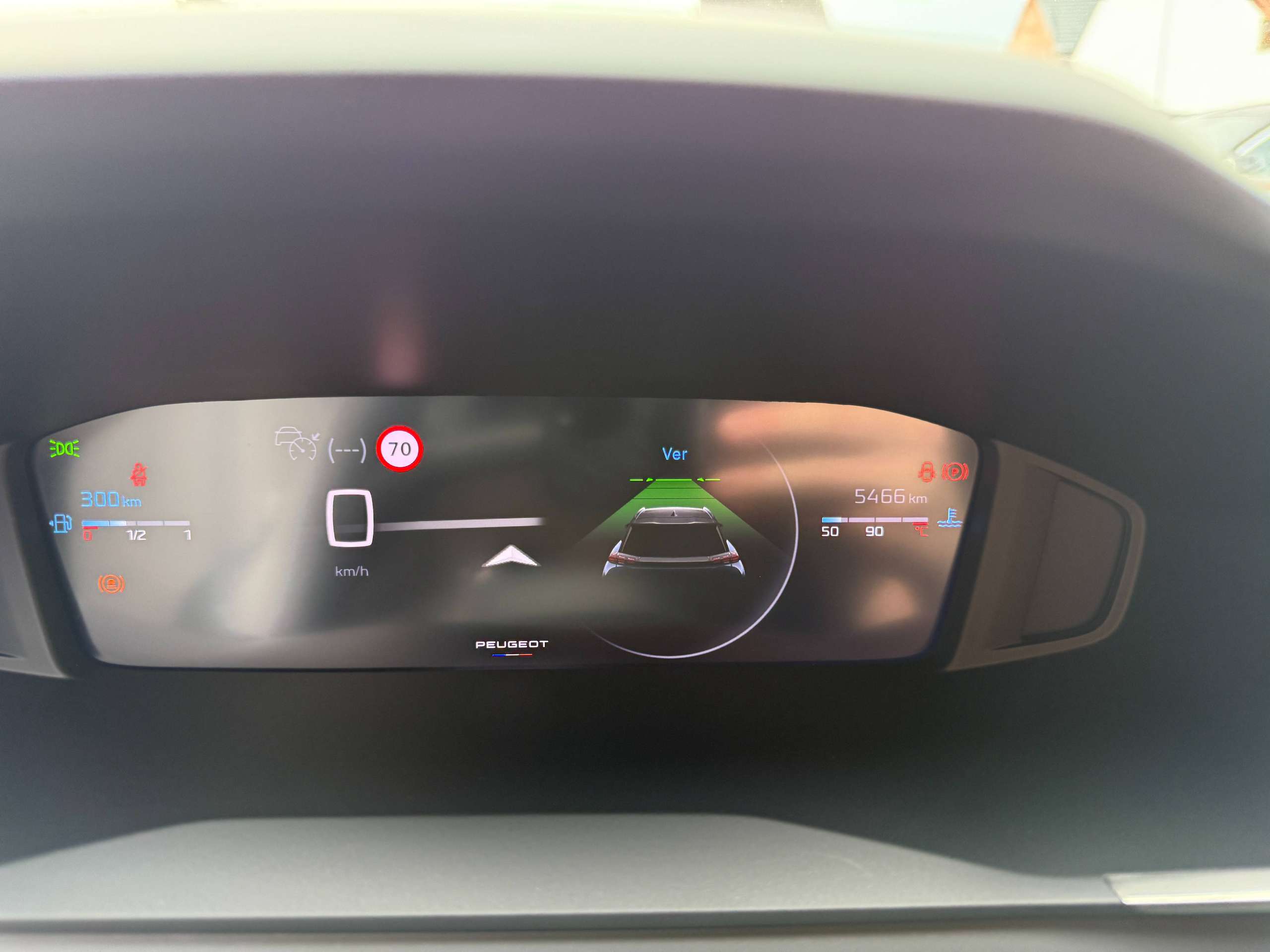 144da0a4-cfbb-479a-bac1-4293858fce1018-peugeot-2008-1-2i-turbo-allure-360-camera-dode-hoekdetect-navigatie-leder-ful-led-carplay.jpg