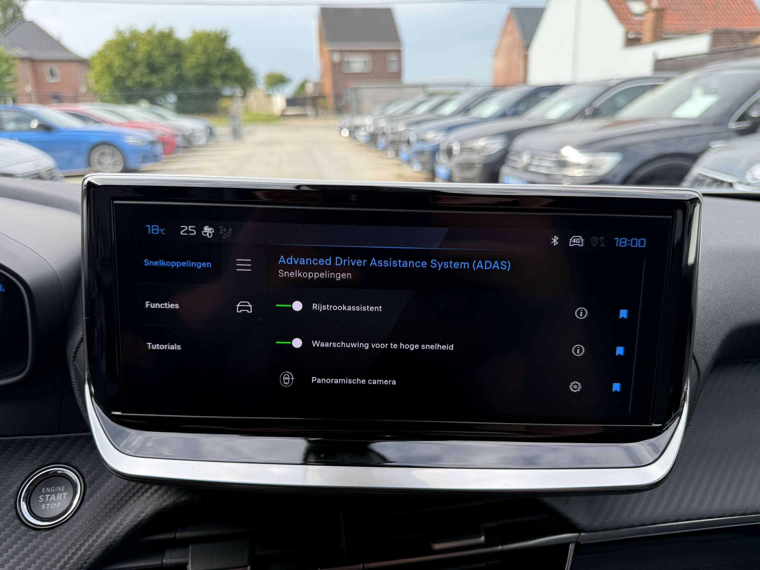 144da0a4-cfbb-479a-bac1-4293858fce1023-peugeot-2008-1-2i-turbo-allure-360-camera-dode-hoekdetect-navigatie-leder-ful-led-carplay.jpg
