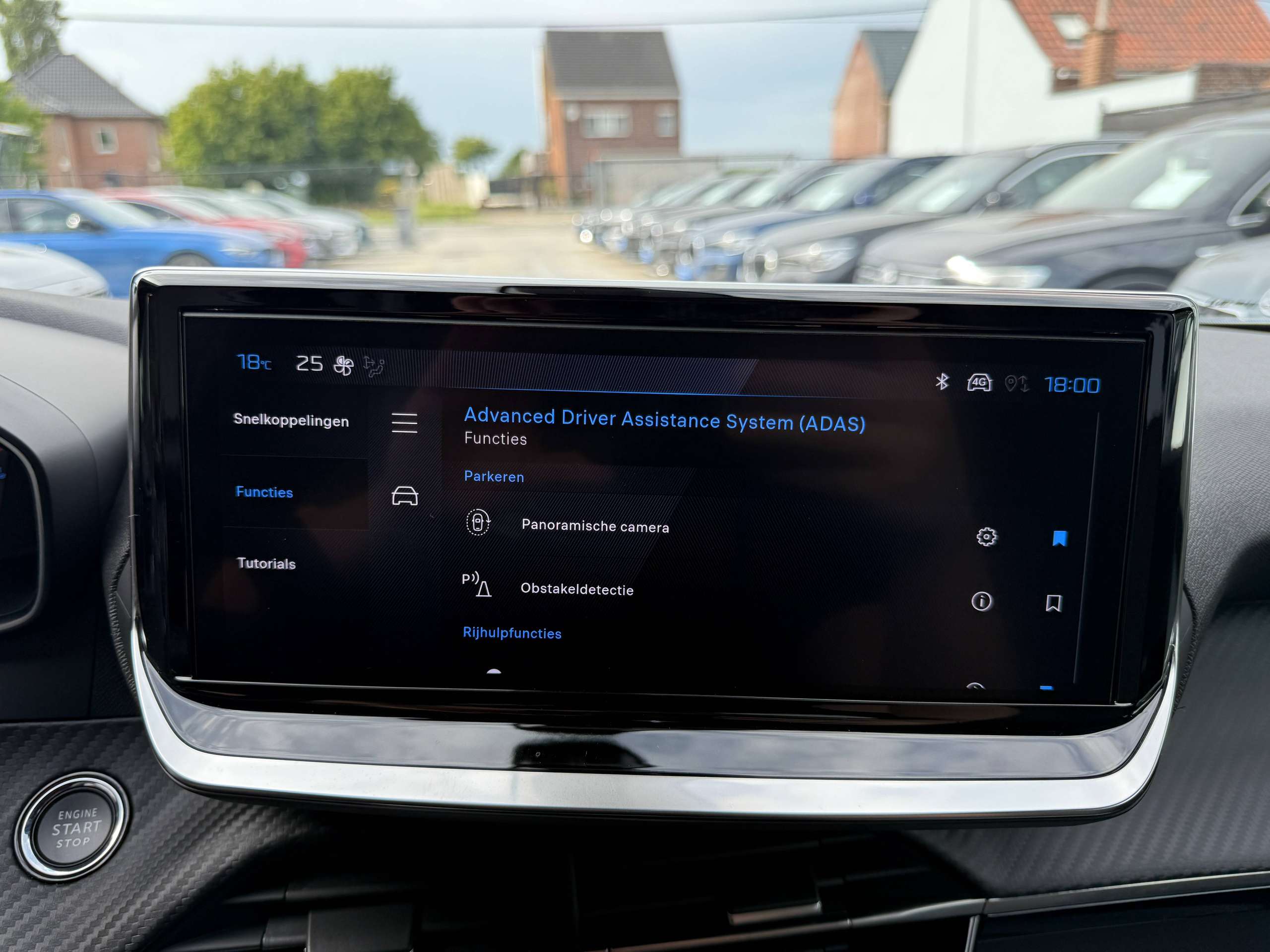 144da0a4-cfbb-479a-bac1-4293858fce1024-peugeot-2008-1-2i-turbo-allure-360-camera-dode-hoekdetect-navigatie-leder-ful-led-carplay.jpg