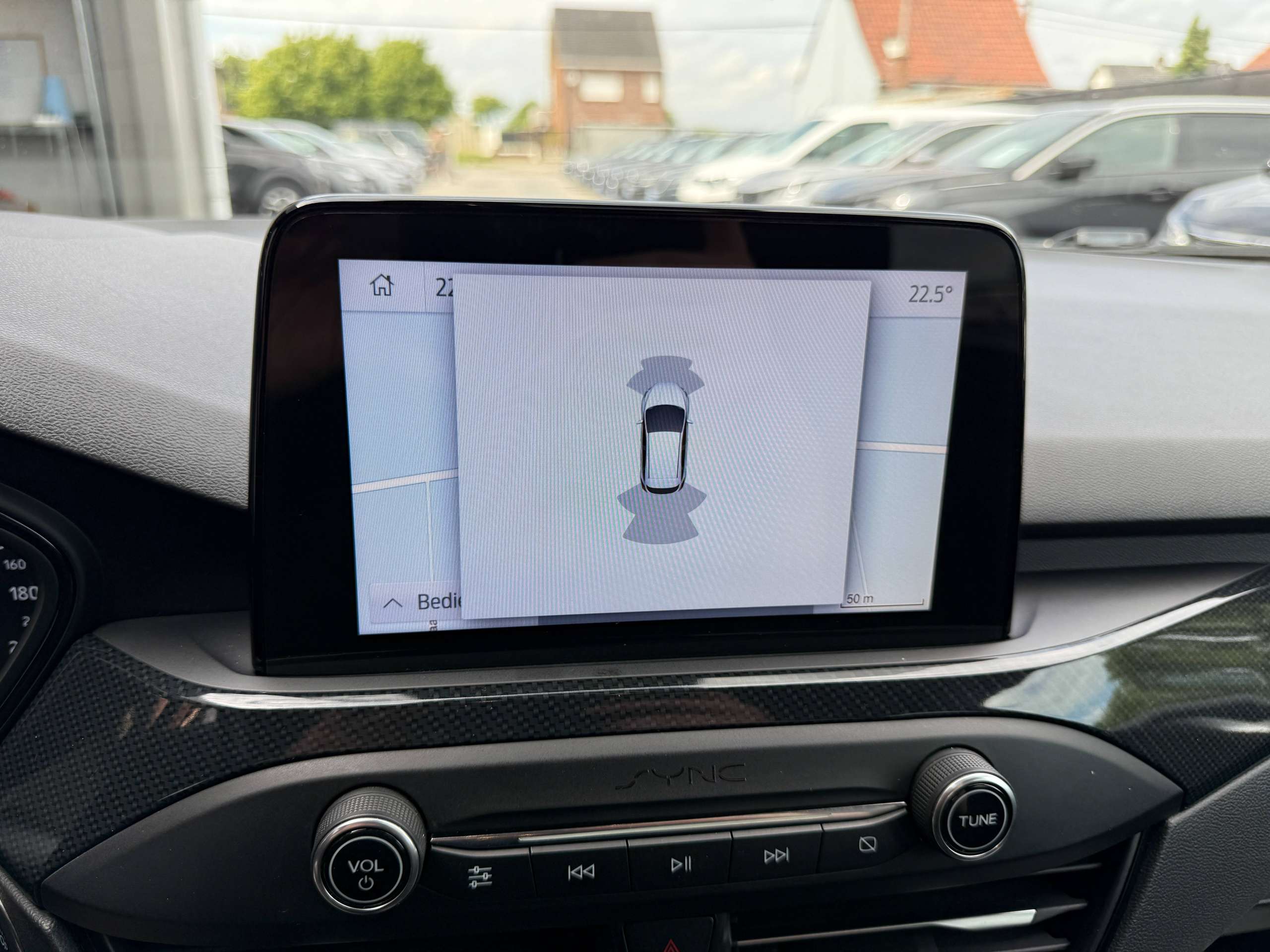 273e04db-e2ae-4b0a-b6f0-f46c2bd6cbed22-ford-focus-1-0i-125pk-st-line-automaat-5-deurs-navigatie-full-led-carplay-dab.jpg