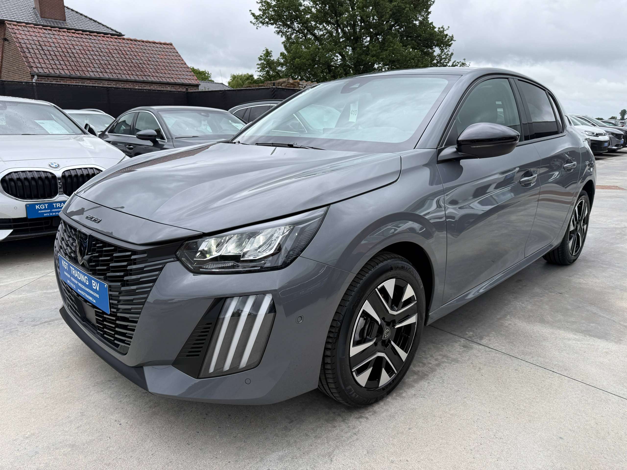 27669cf8-3251-4e90-9c95-854a80dd68859-peugeot-208-1-2i-turbo-360-camera-dode-hoek-navigatie-leder-full-led-carplay.jpg
