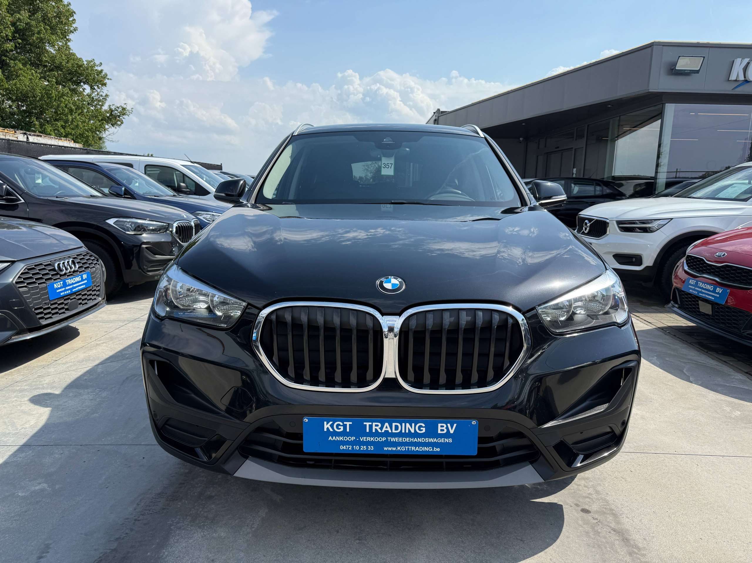 2d0bd1f9-9c93-4d04-8fef-56f6c959e7b72-bmw-x1-1-5i-136pk-automaat-navigatie-zwart-leder-bluetooth-led-pdc.jpg
