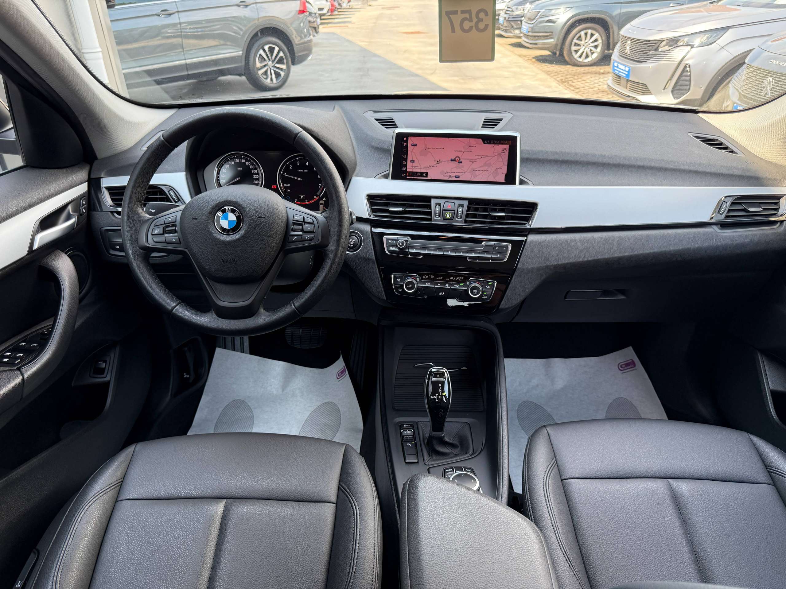 2d0bd1f9-9c93-4d04-8fef-56f6c959e7b727-bmw-x1-1-5i-136pk-automaat-navigatie-zwart-leder-bluetooth-led-pdc.jpg