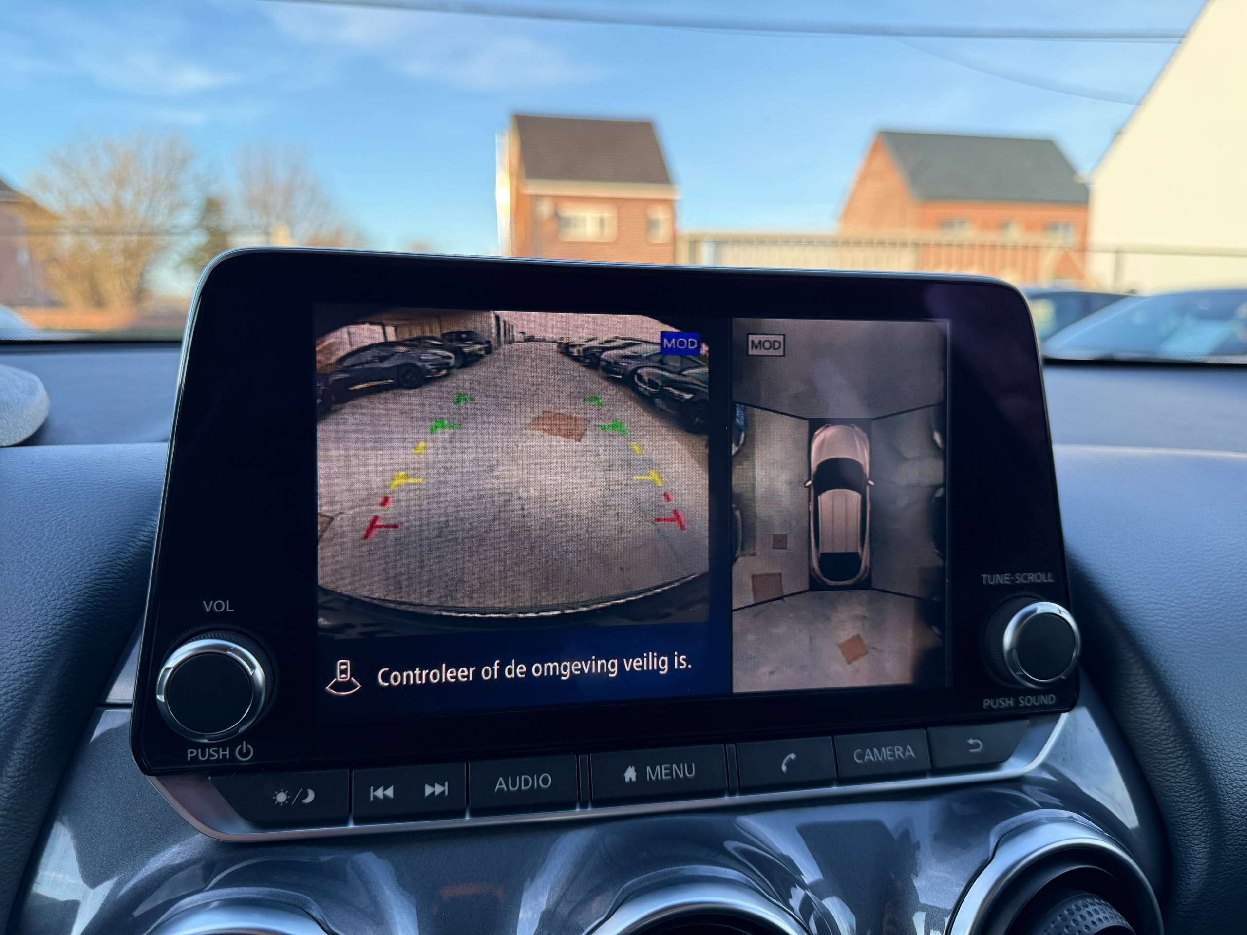 480f7cc1-c1e5-49f7-925d-9277e959203920-nissan-juke-1-0i-117pk-full-led-360-camera-carplay-bluetooth.jpg
