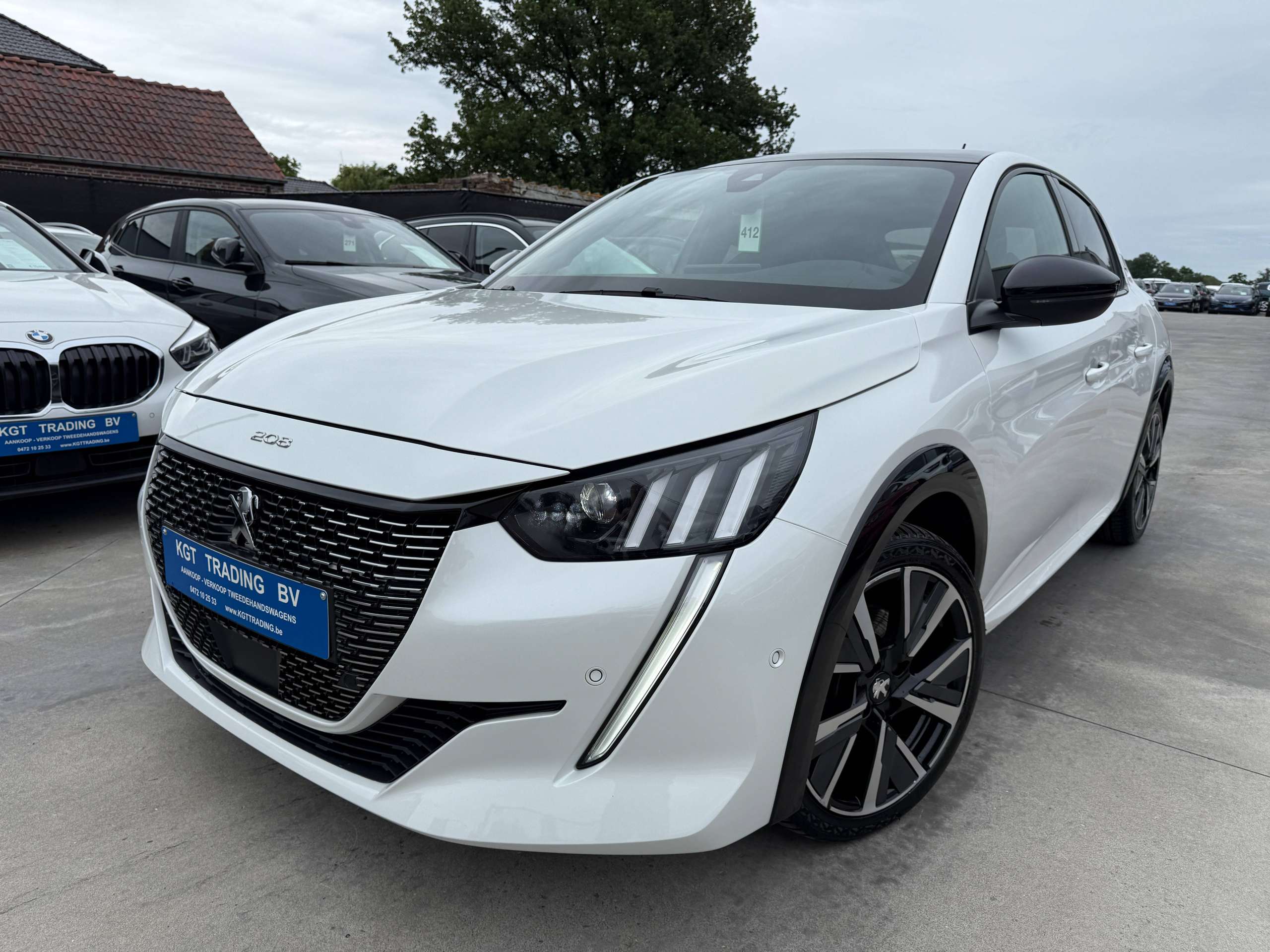 482ac547-d9ef-4863-bd55-d4740bf1fe411-peugeot-208-1-2i-130pk-gt-line-automaat-pano-dak-camera-navi-leder-led.jpg