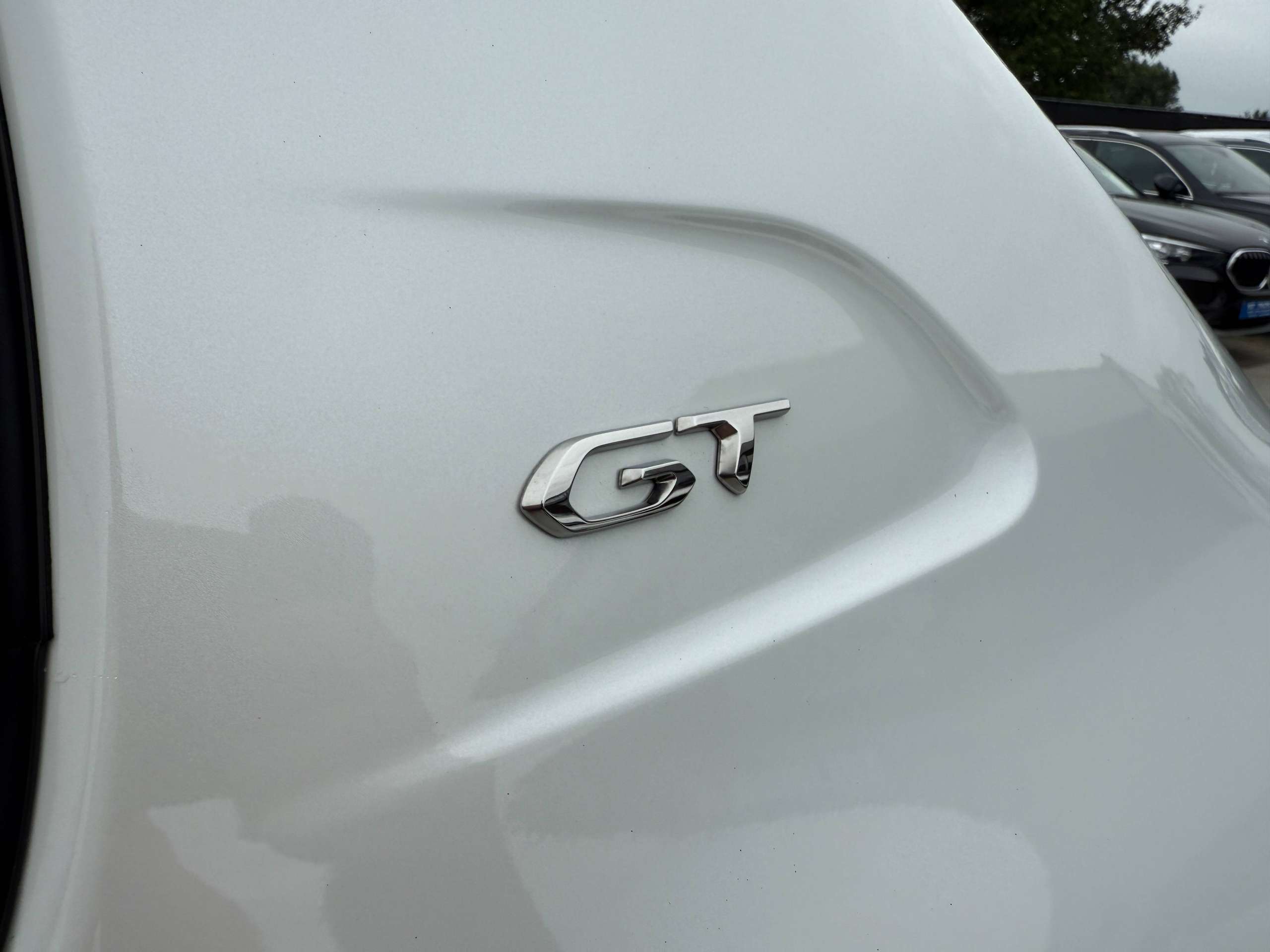 482ac547-d9ef-4863-bd55-d4740bf1fe4116-peugeot-208-1-2i-130pk-gt-line-automaat-pano-dak-camera-navi-leder-led.jpg