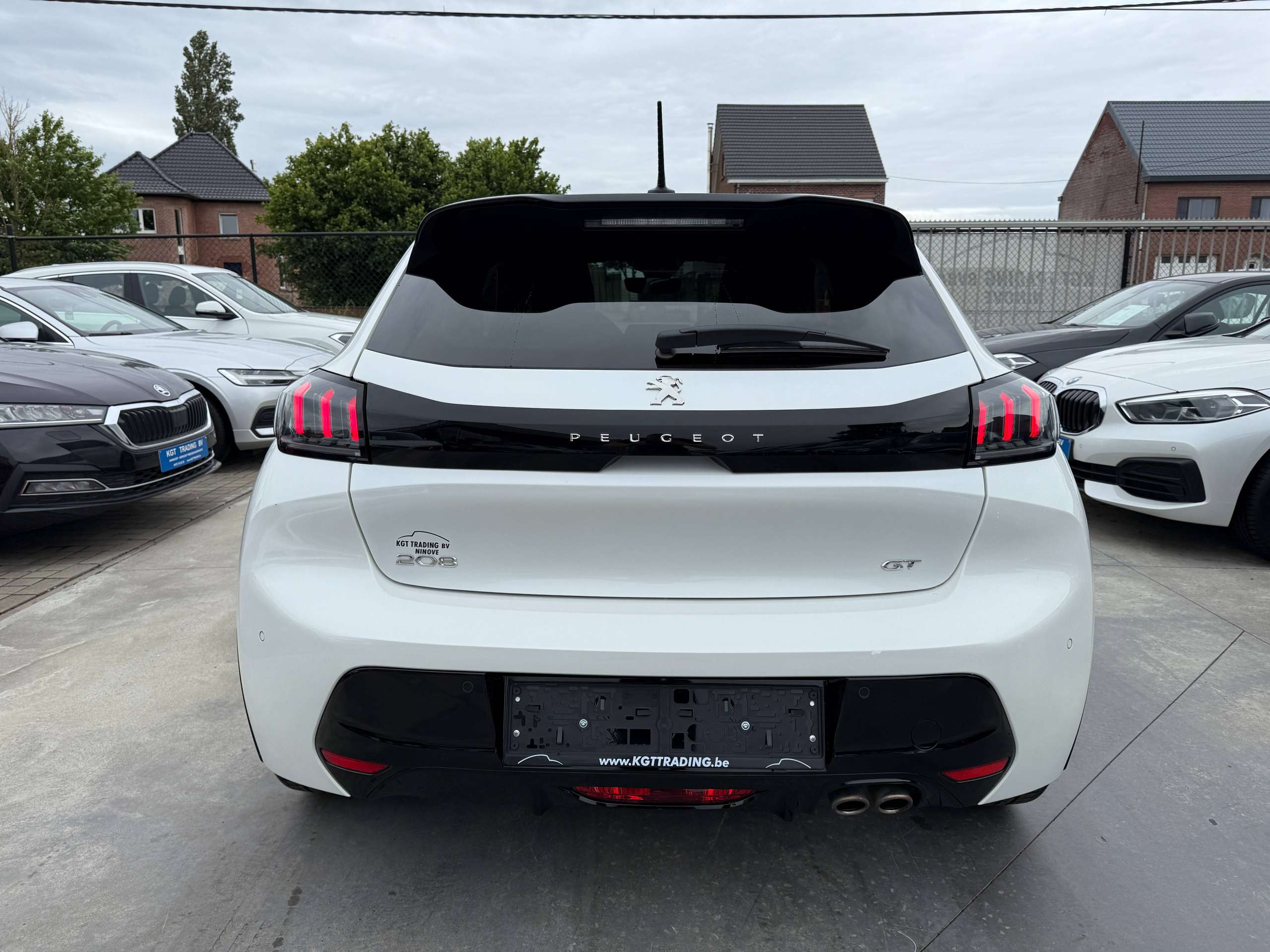482ac547-d9ef-4863-bd55-d4740bf1fe416-peugeot-208-1-2i-130pk-gt-line-automaat-pano-dak-camera-navi-leder-led.jpg