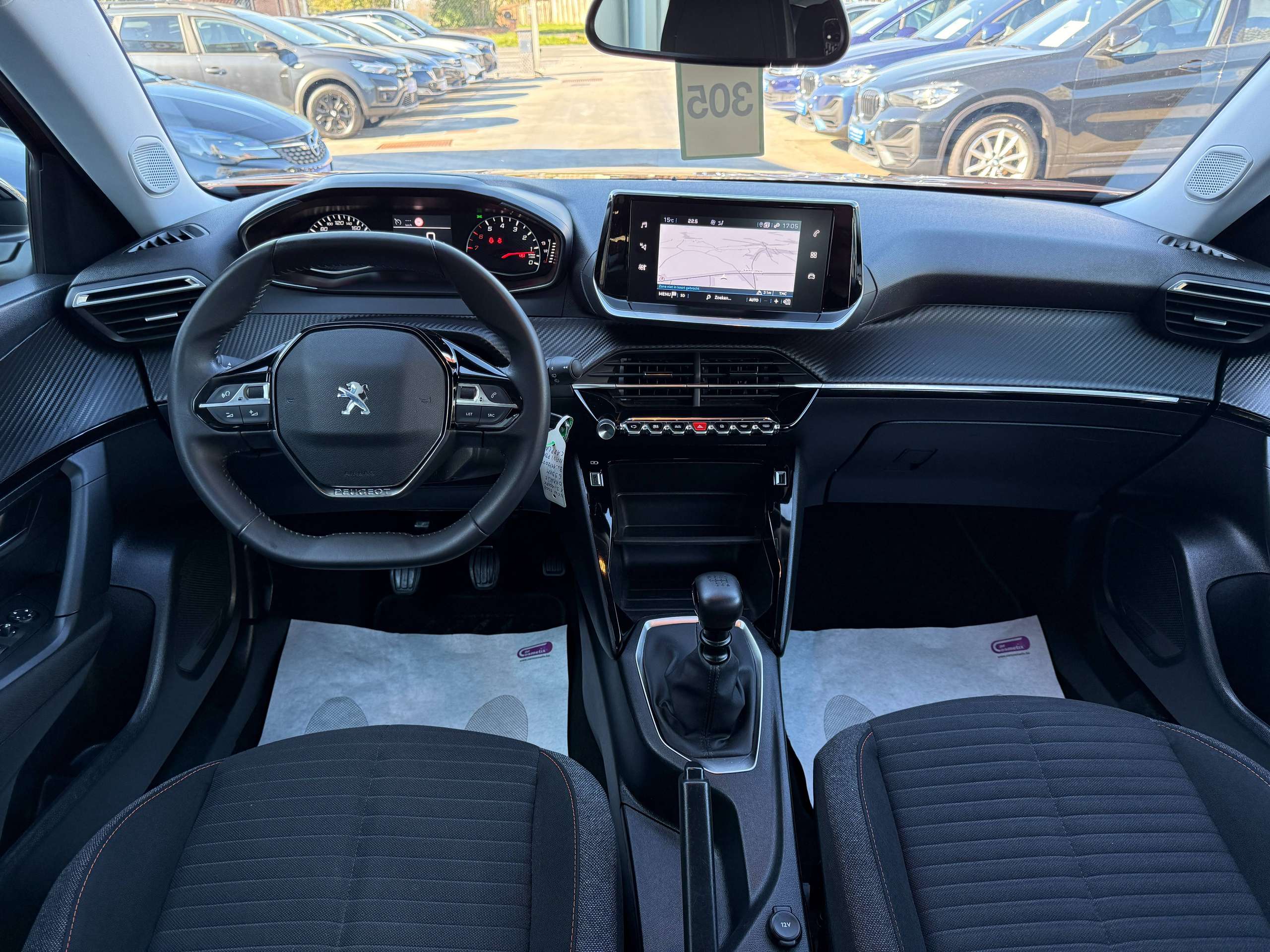 51b9a92b-8cf0-435a-bba5-32c88c225a9d30-peugeot-2008-1-2i-101pk-navigatie-carplay-pdc-bluetooth-led-a-c.jpg