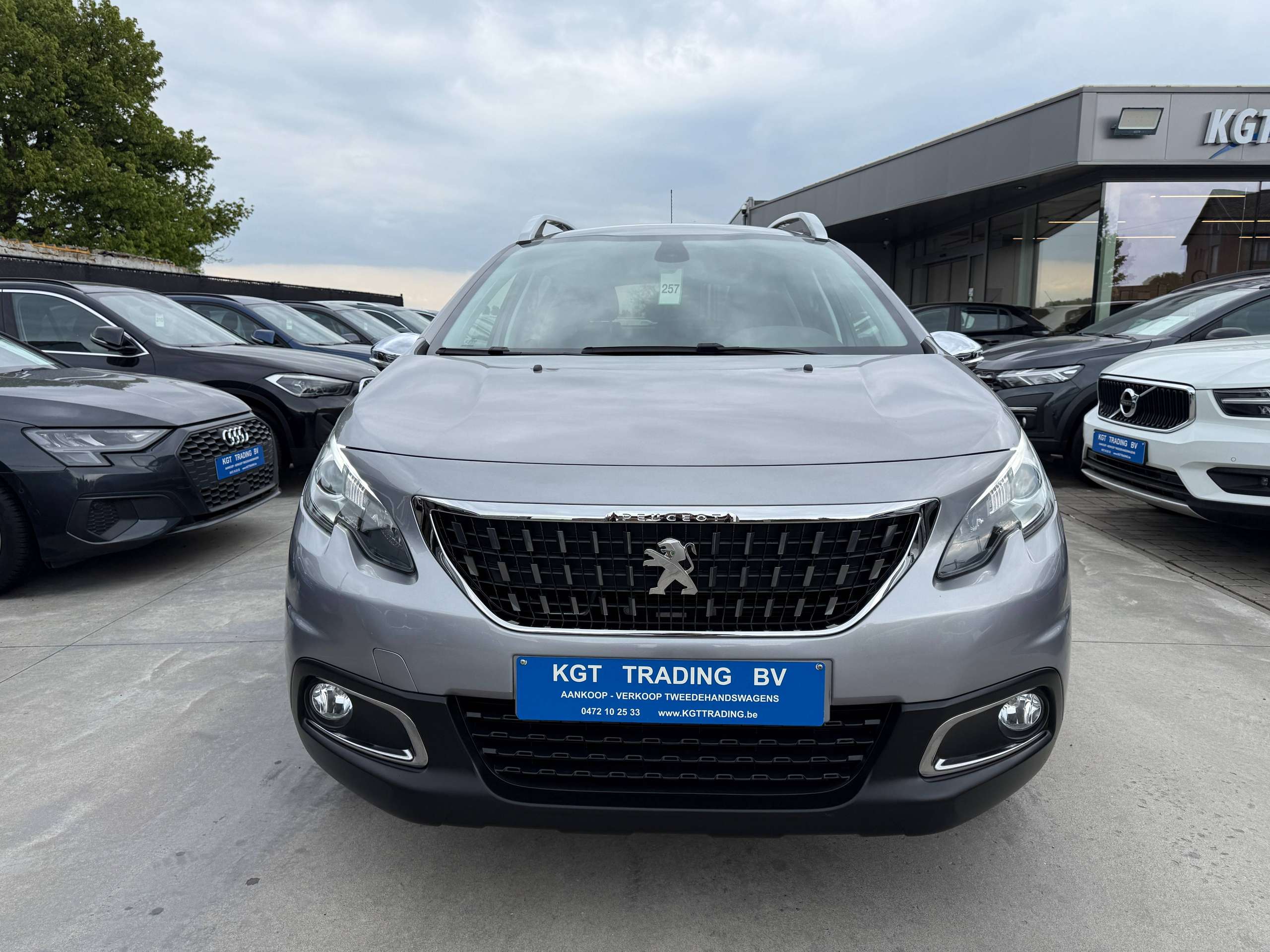 79bae59b-591a-4537-a16d-4e21868cb9df2-peugeot-2008-1-2i-navigatie-pdc-bluetooth-carplay-led-alu-carpass.jpg