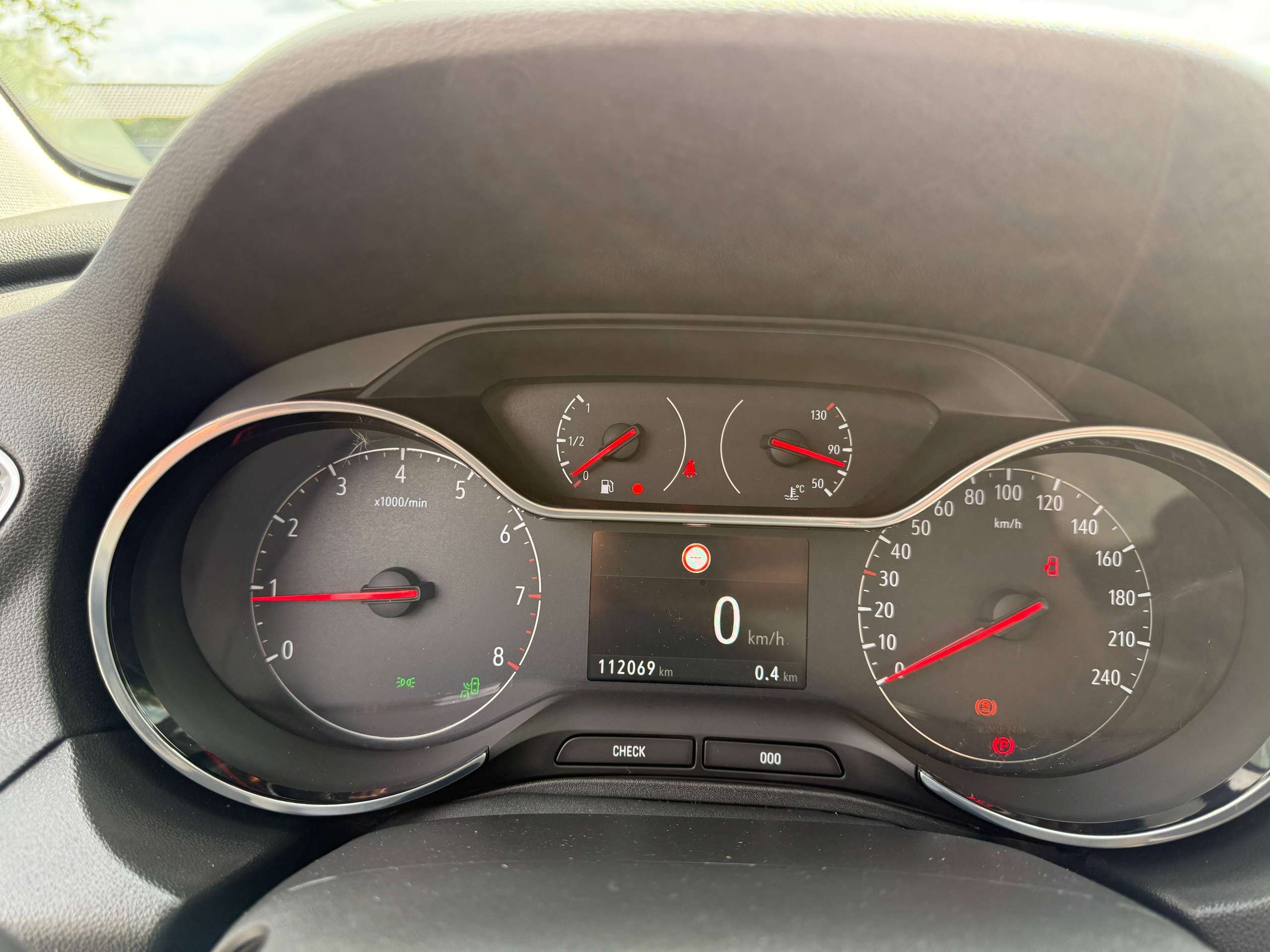 9b476b4b-c6e1-41ab-94aa-16866359b40e18-opel-grandland-x-1-2i-130pk-navigatie-carplay-camera-leder-led-alu.jpg