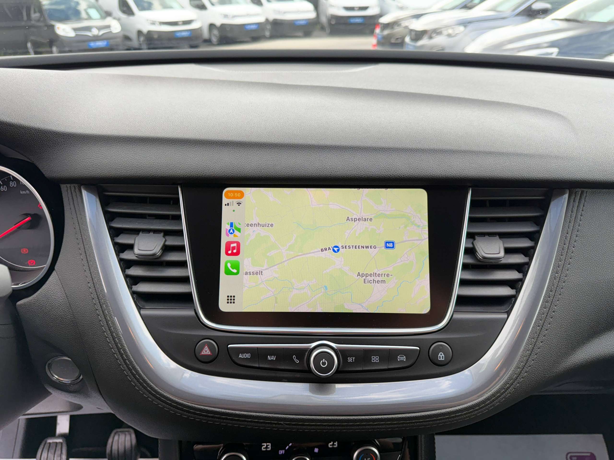 9b476b4b-c6e1-41ab-94aa-16866359b40e25-opel-grandland-x-1-2i-130pk-navigatie-carplay-camera-leder-led-alu.jpg