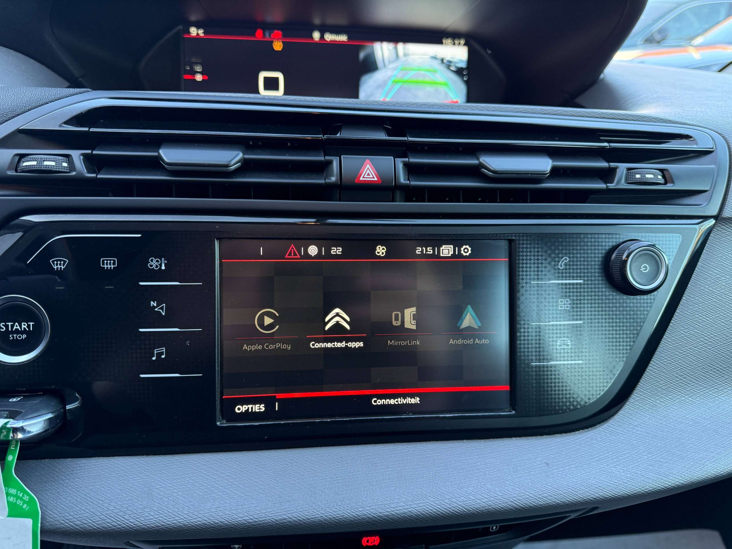 9cb720fe-ca86-4549-ae77-65d20c53c38d20-citroen-grand-c4-spacetourer-1-2i-130pk-7-zetels-facelift-camera-navi-carplay.jpg